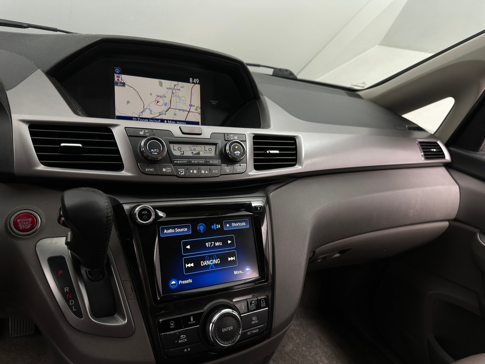 Thumbnail: 2015 Honda Odyssey - 3