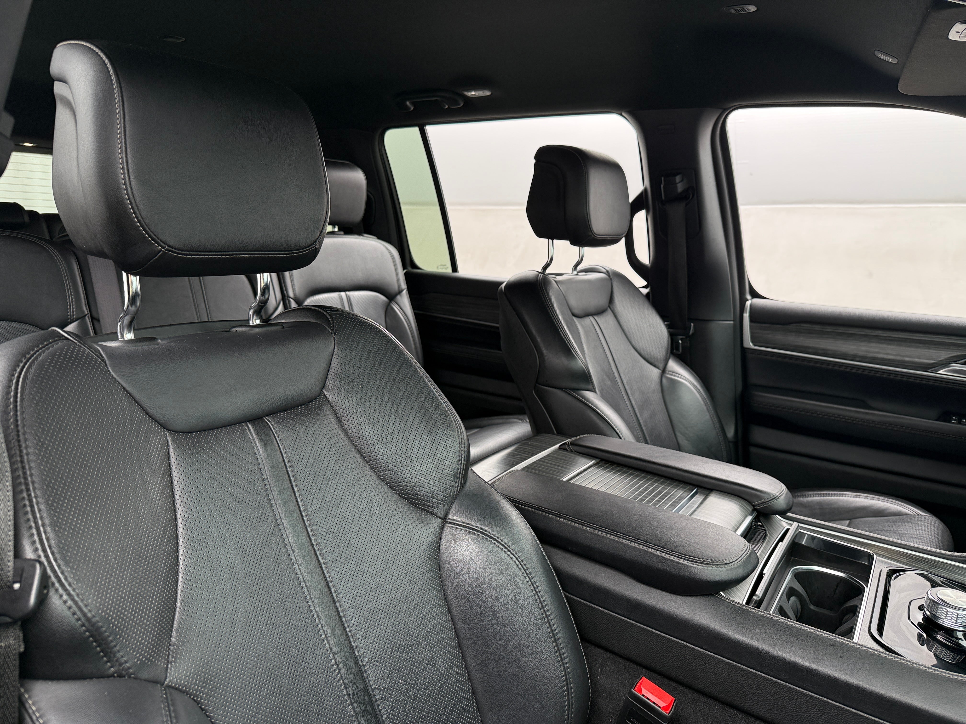 2024 Jeep Wagoneer
