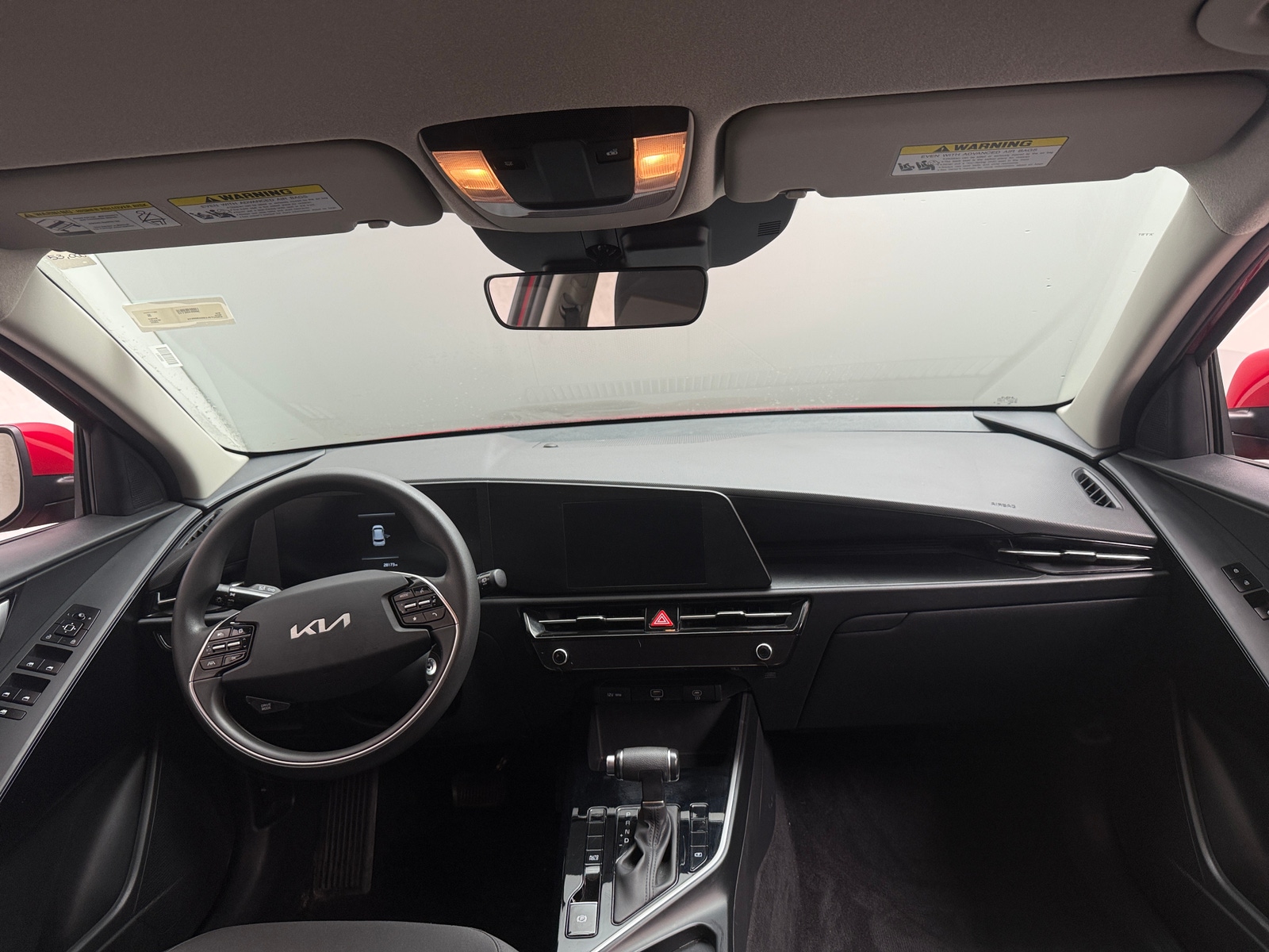 Thumbnail: 2025 Kia Niro - 3
