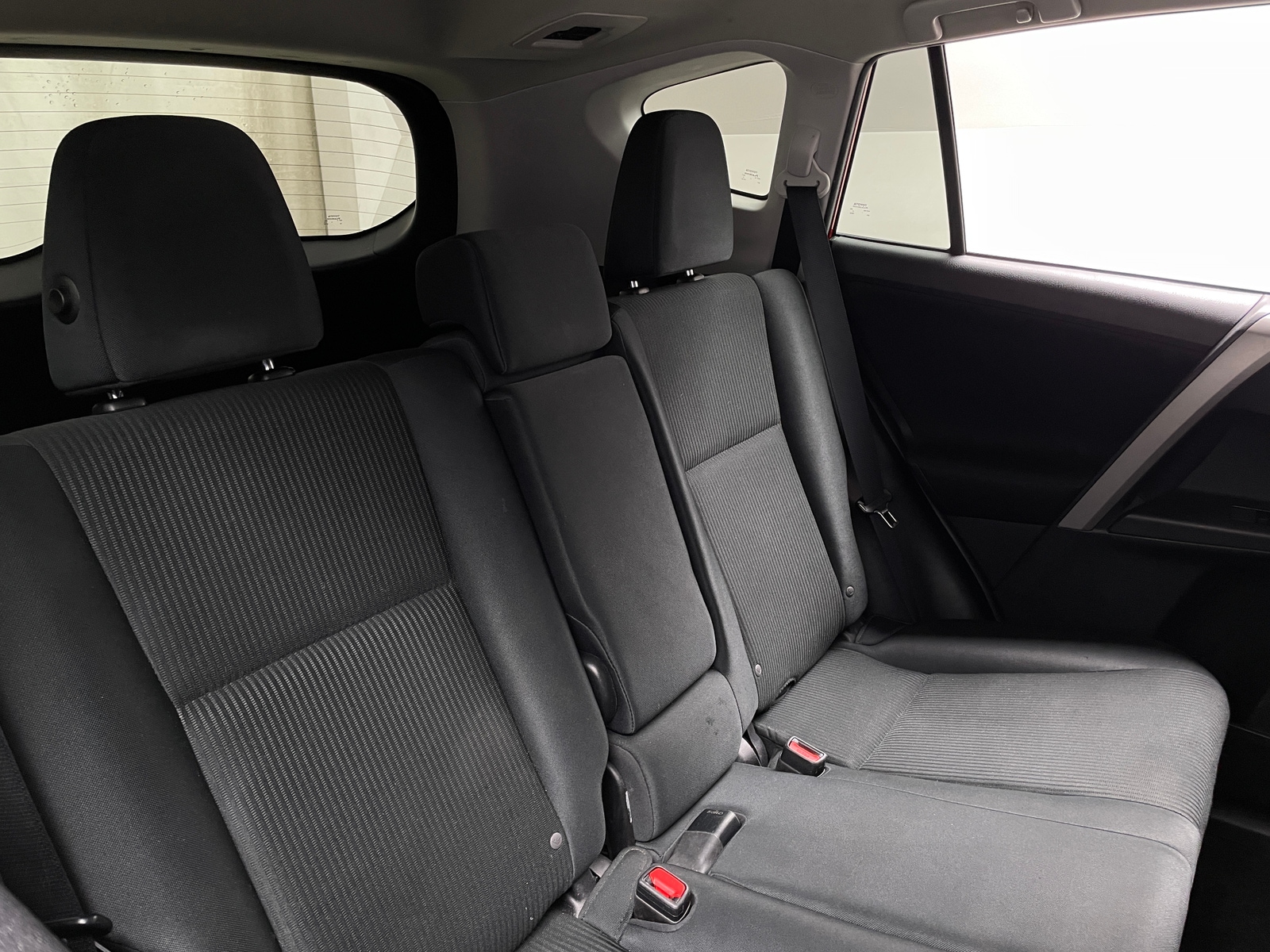 Thumbnail: 2017 Toyota RAV4 - 6