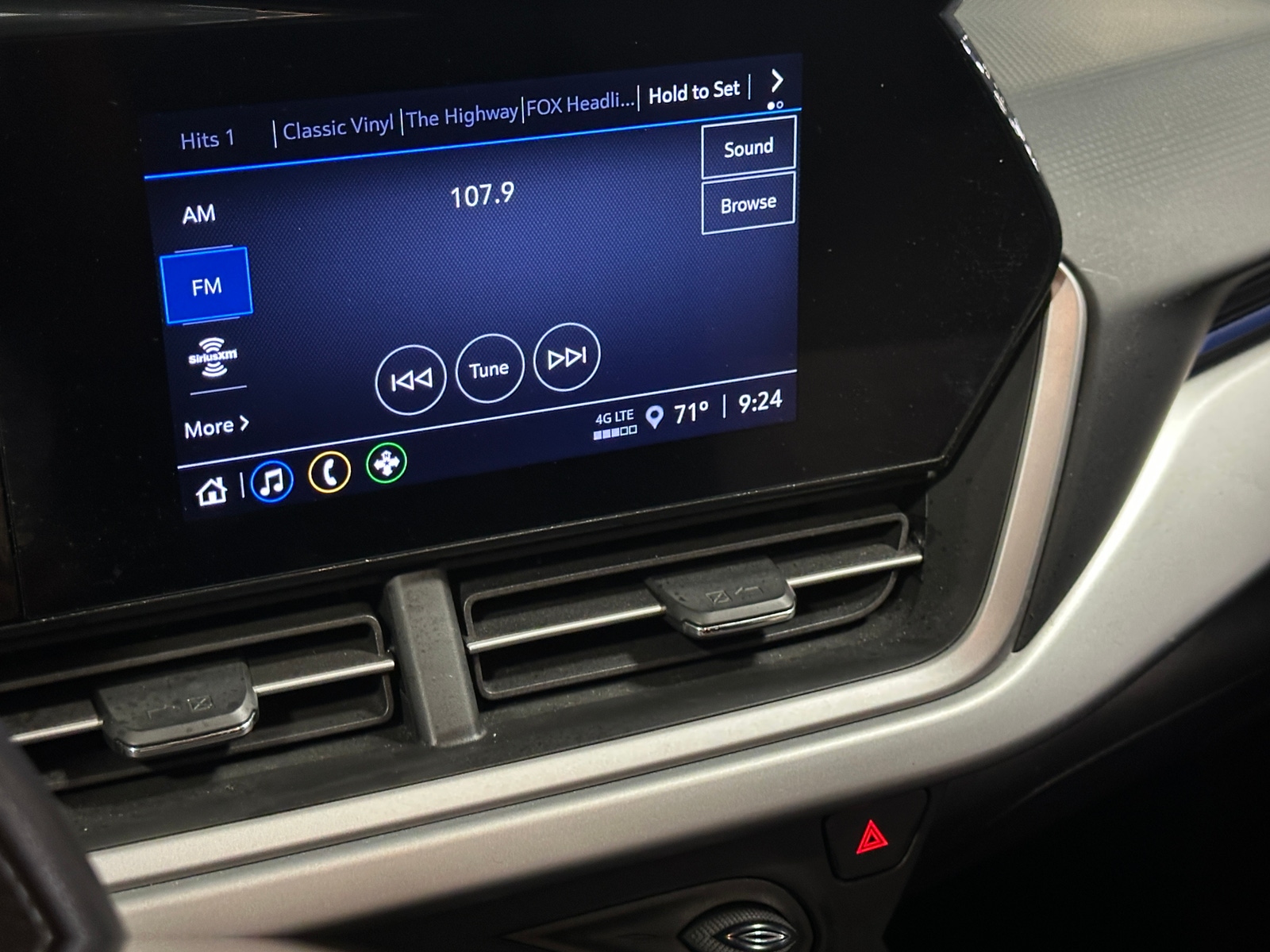 Thumbnail: 2024 Chevrolet Trax - 4