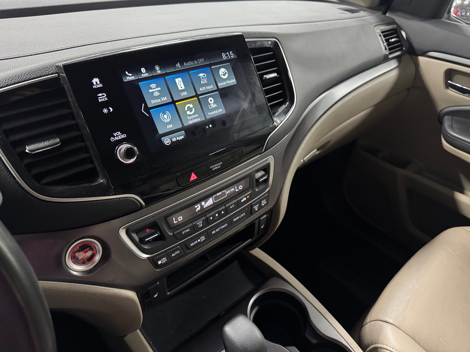 Thumbnail: 2020 Honda Pilot - 3
