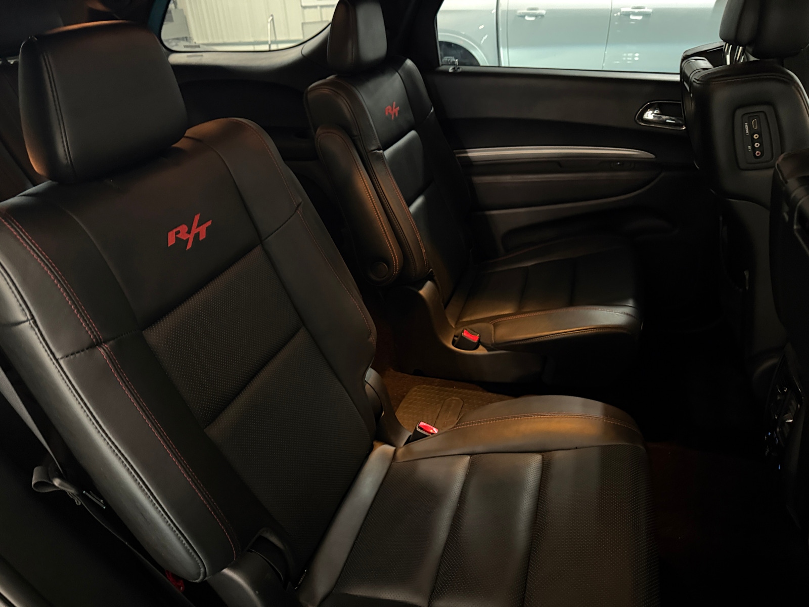 Thumbnail: 2018 Dodge Durango - 5