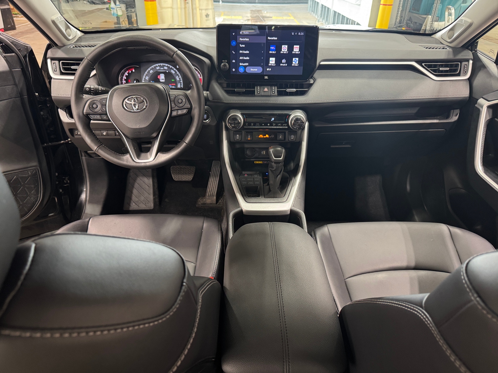 Thumbnail: 2025 Toyota RAV4 - 2