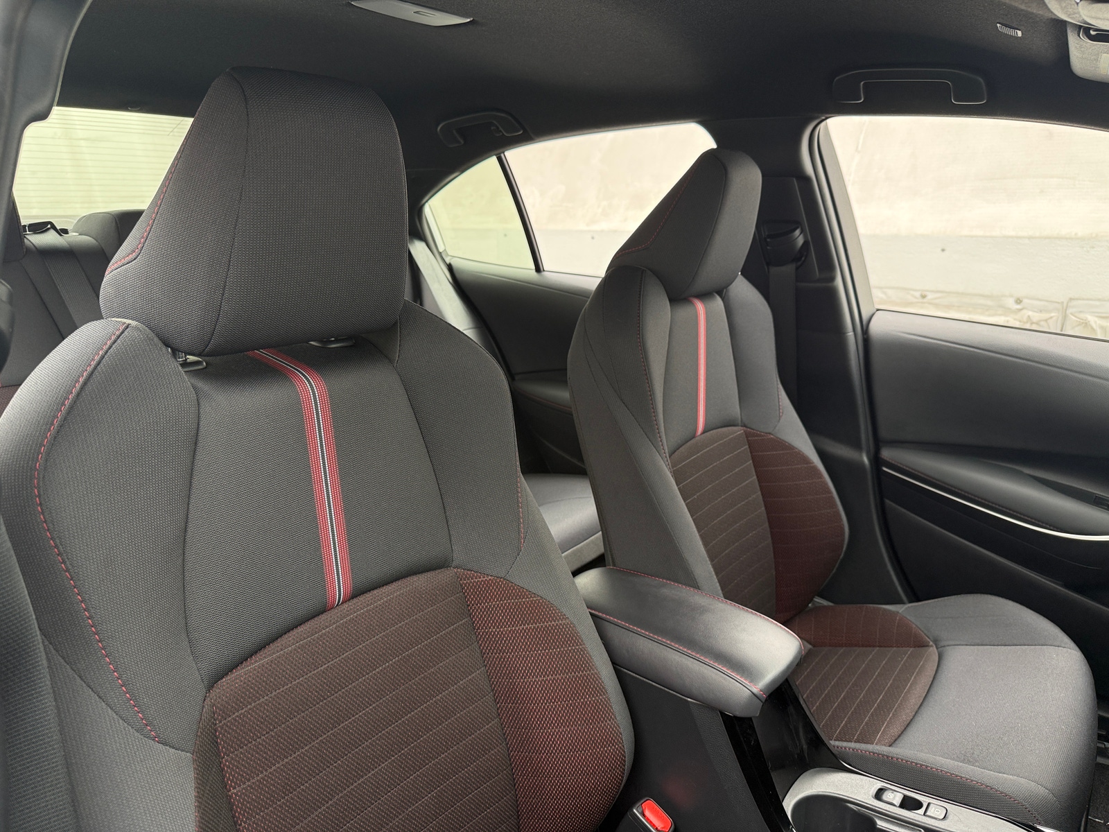 Thumbnail: 2024 Toyota Corolla - 2