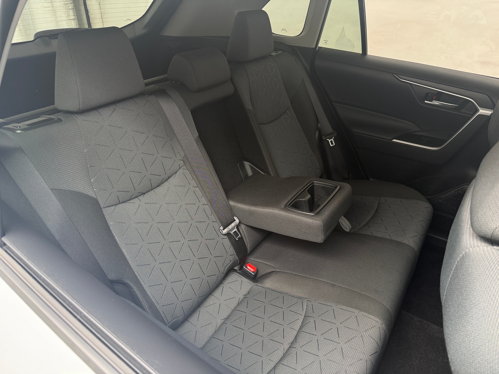 Thumbnail: 2025 Toyota RAV4 - 6