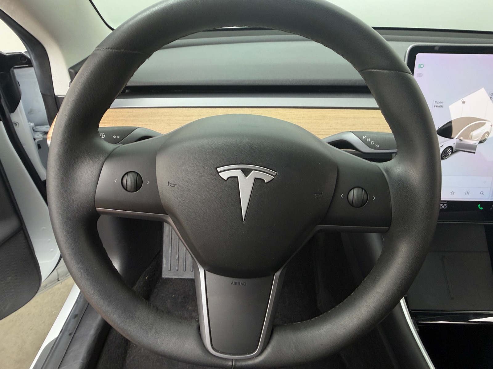 Thumbnail: 2019 Tesla Model 3 - 4