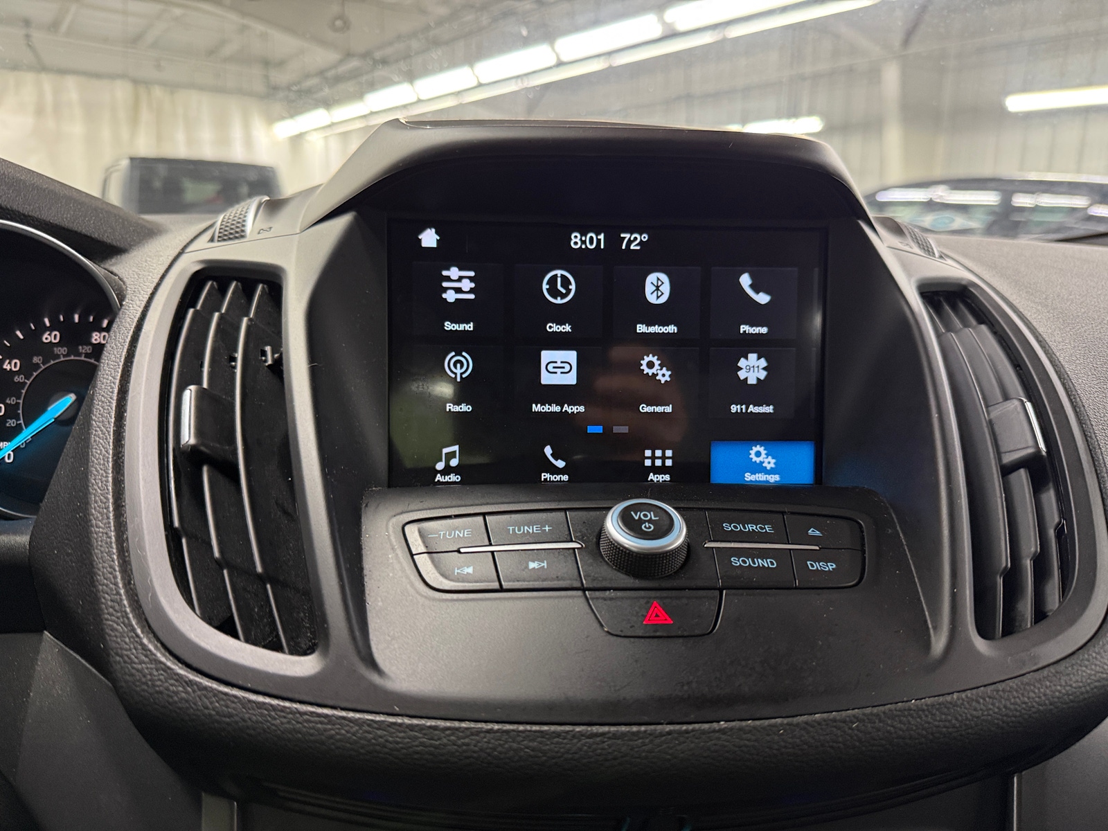 Thumbnail: 2018 Ford Escape - 4