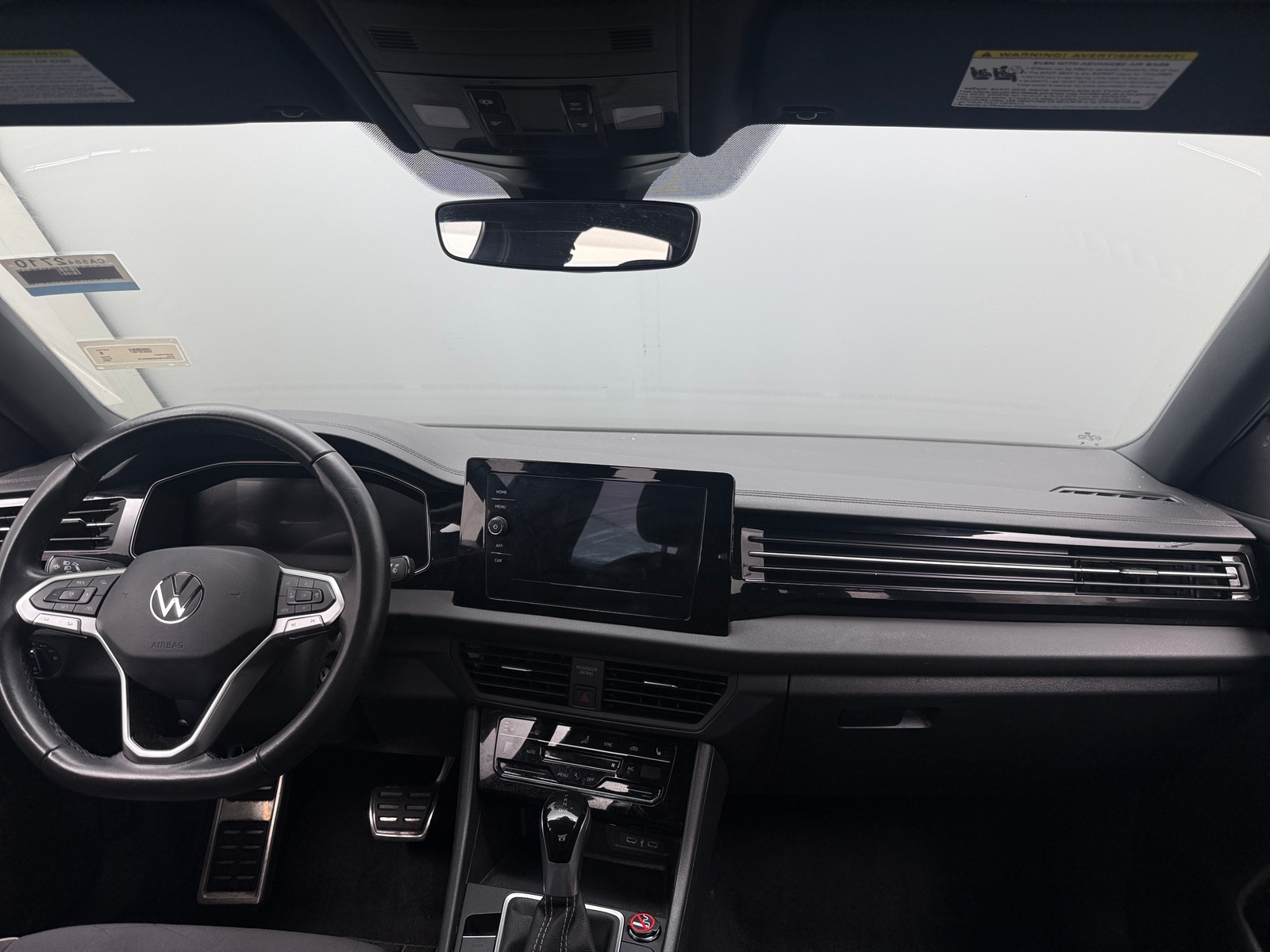 Thumbnail: 2025 Volkswagen Jetta - 3