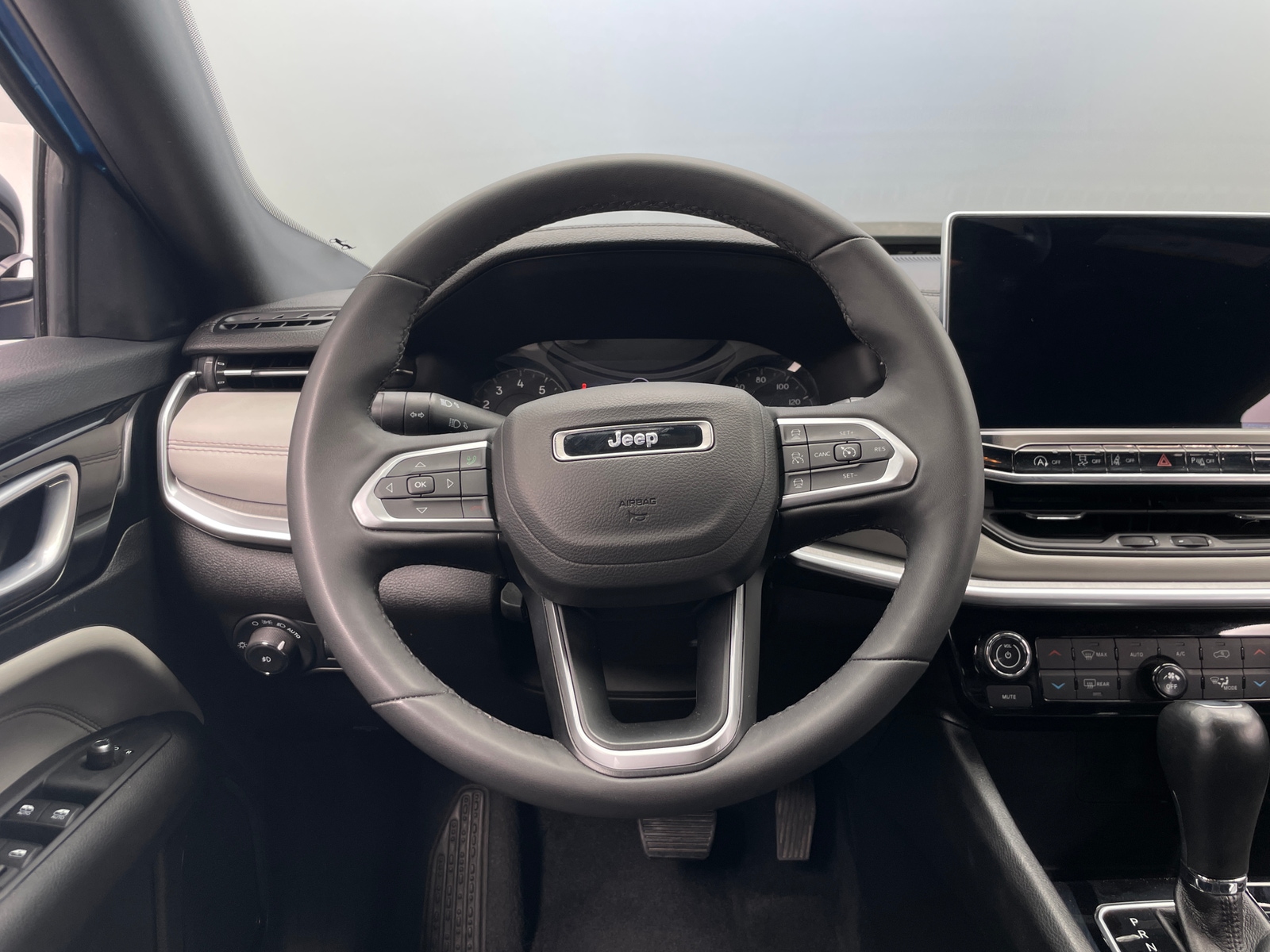 Thumbnail: 2025 Jeep Compass - 4