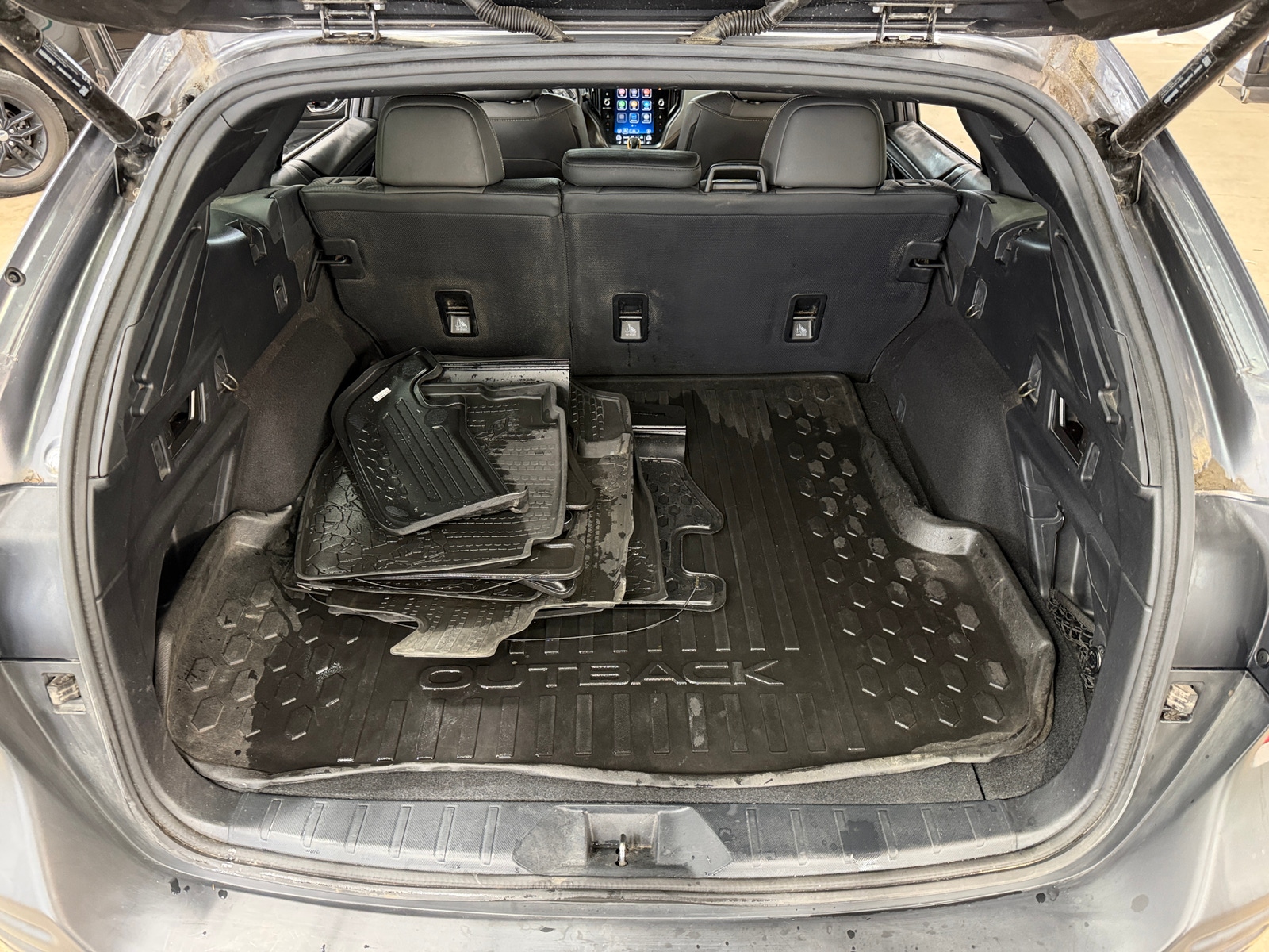 Thumbnail: 2022 Subaru Outback - 6