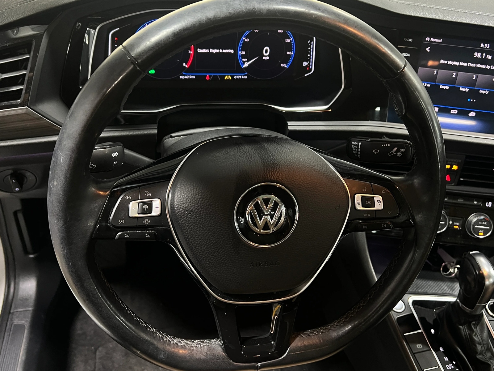 Thumbnail: 2019 Volkswagen Jetta - 4