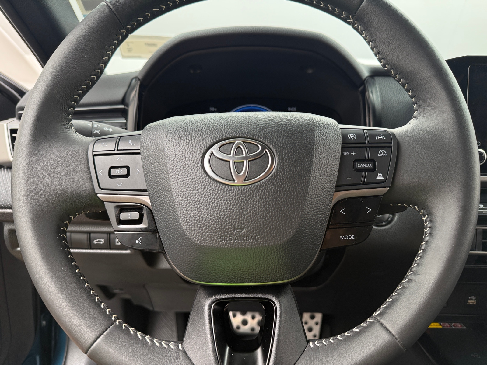 Thumbnail: 2026 Toyota Camry - 4