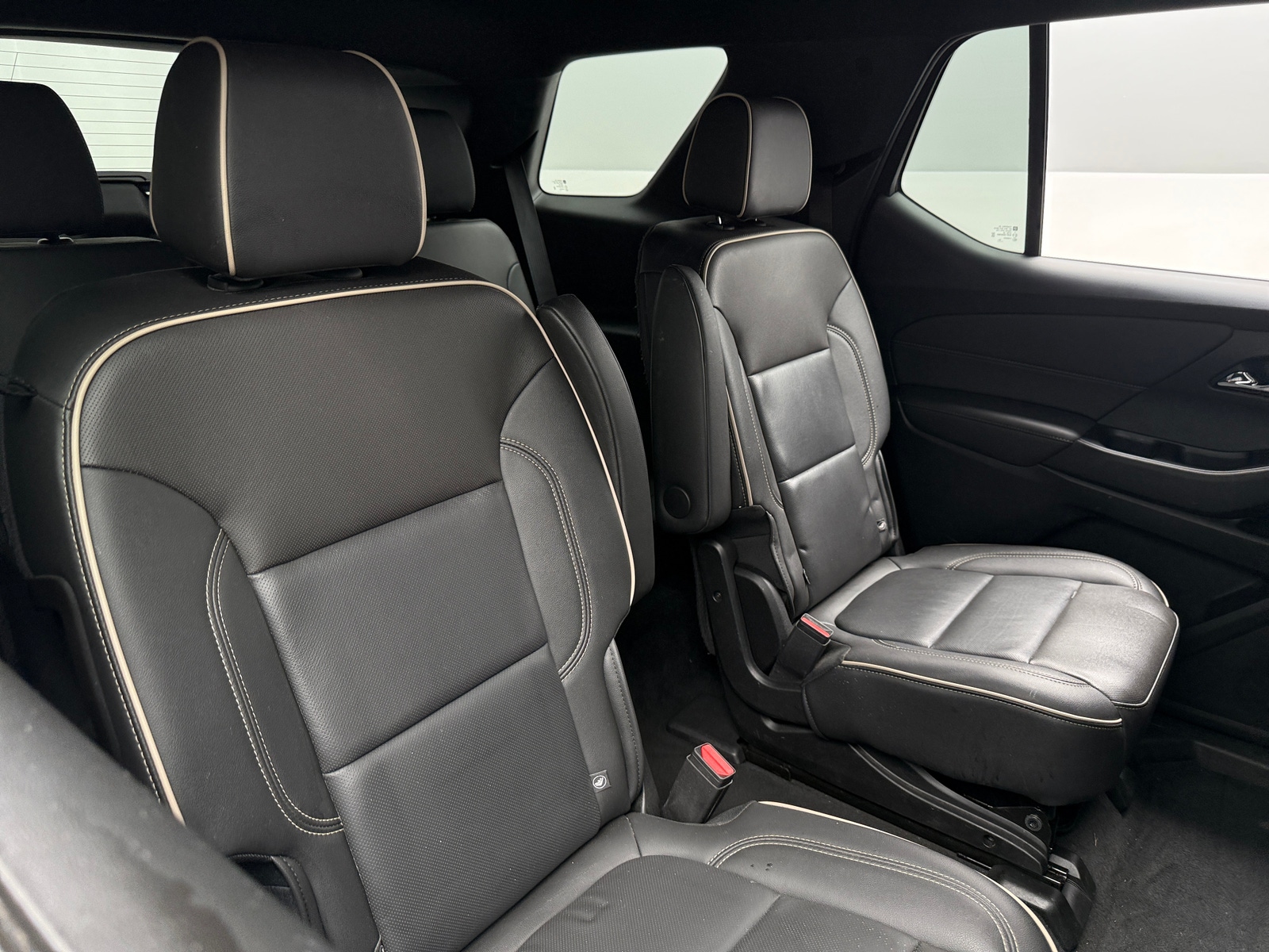 Thumbnail: 2023 Chevrolet Traverse - 5