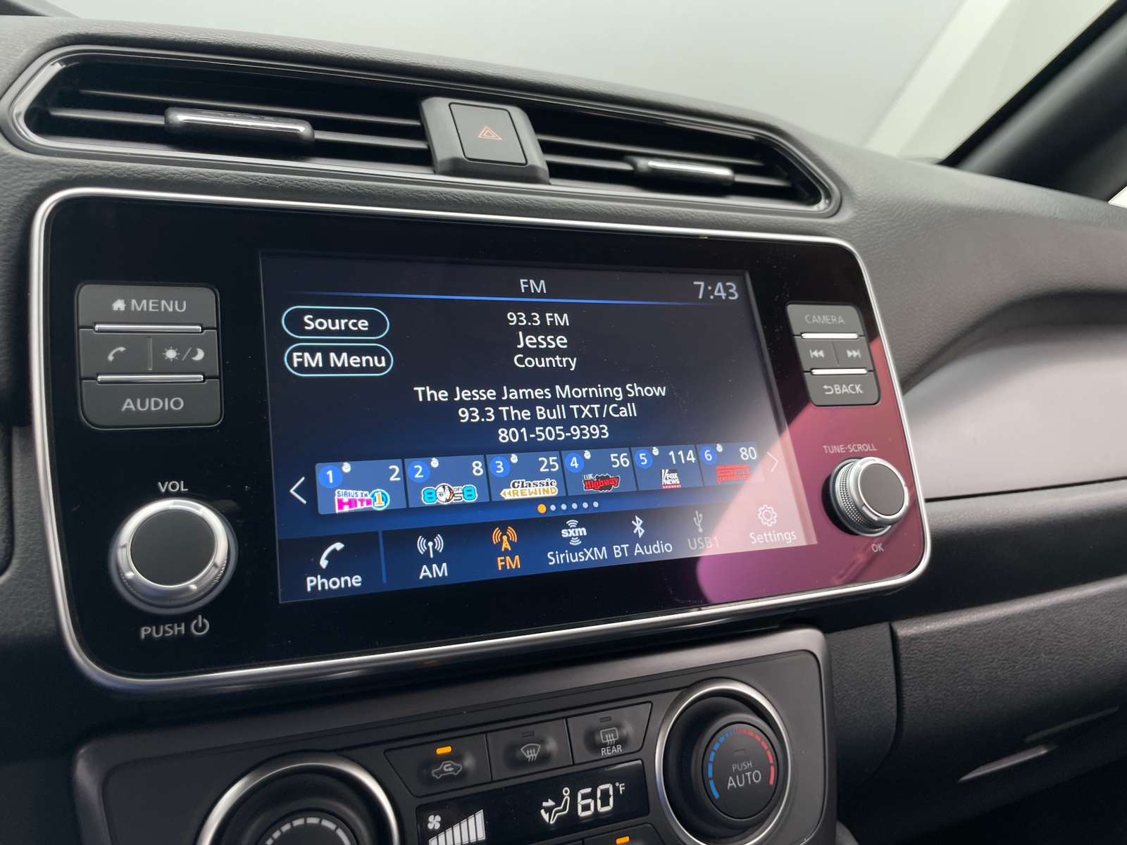 Thumbnail: 2025 Nissan Leaf - 4