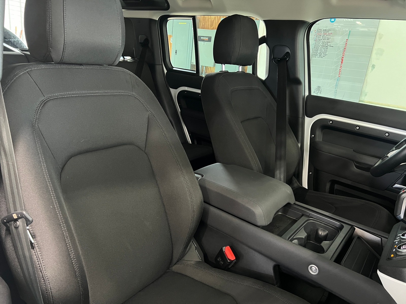 Thumbnail: 2023 Land Rover Defender - 2