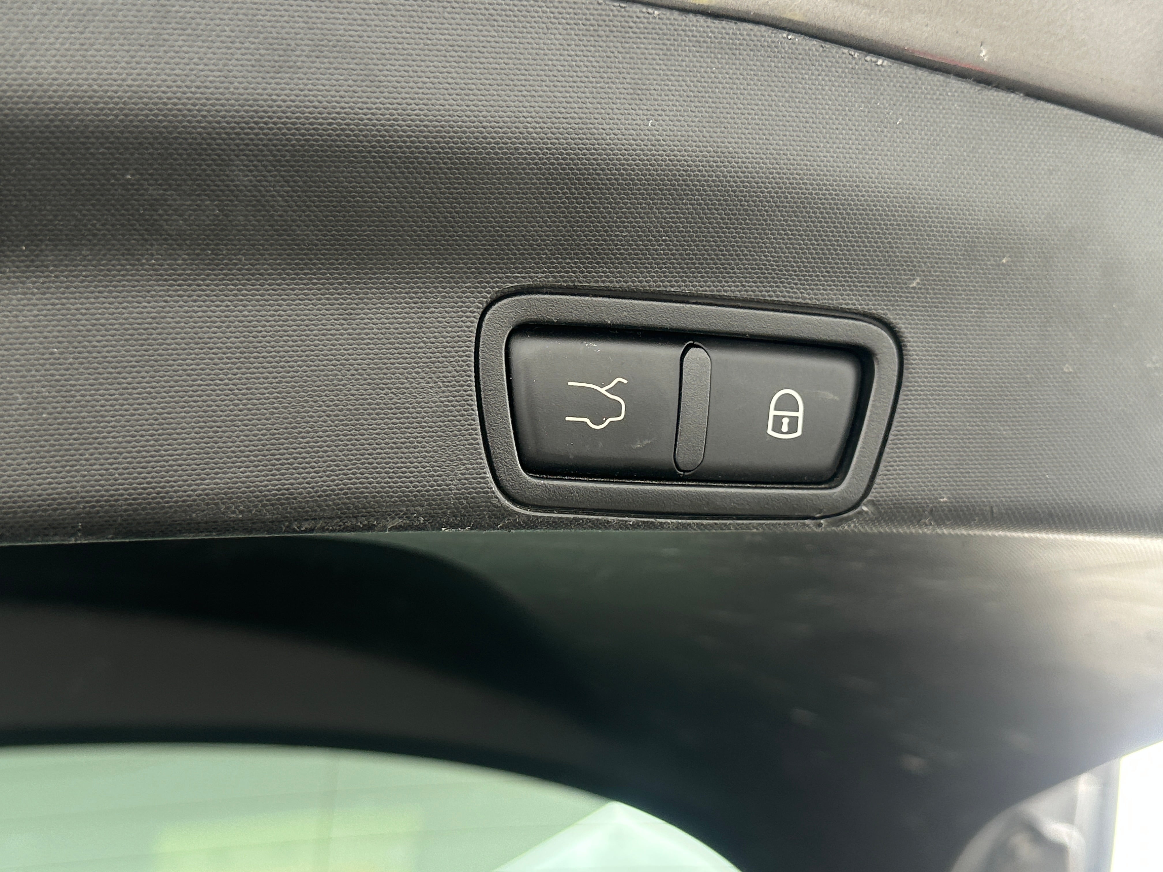 Used 2019 Alfa Romeo Stelvio Base with VIN ZASPAKAN3K7C68513 for sale in Pewaukee, WI