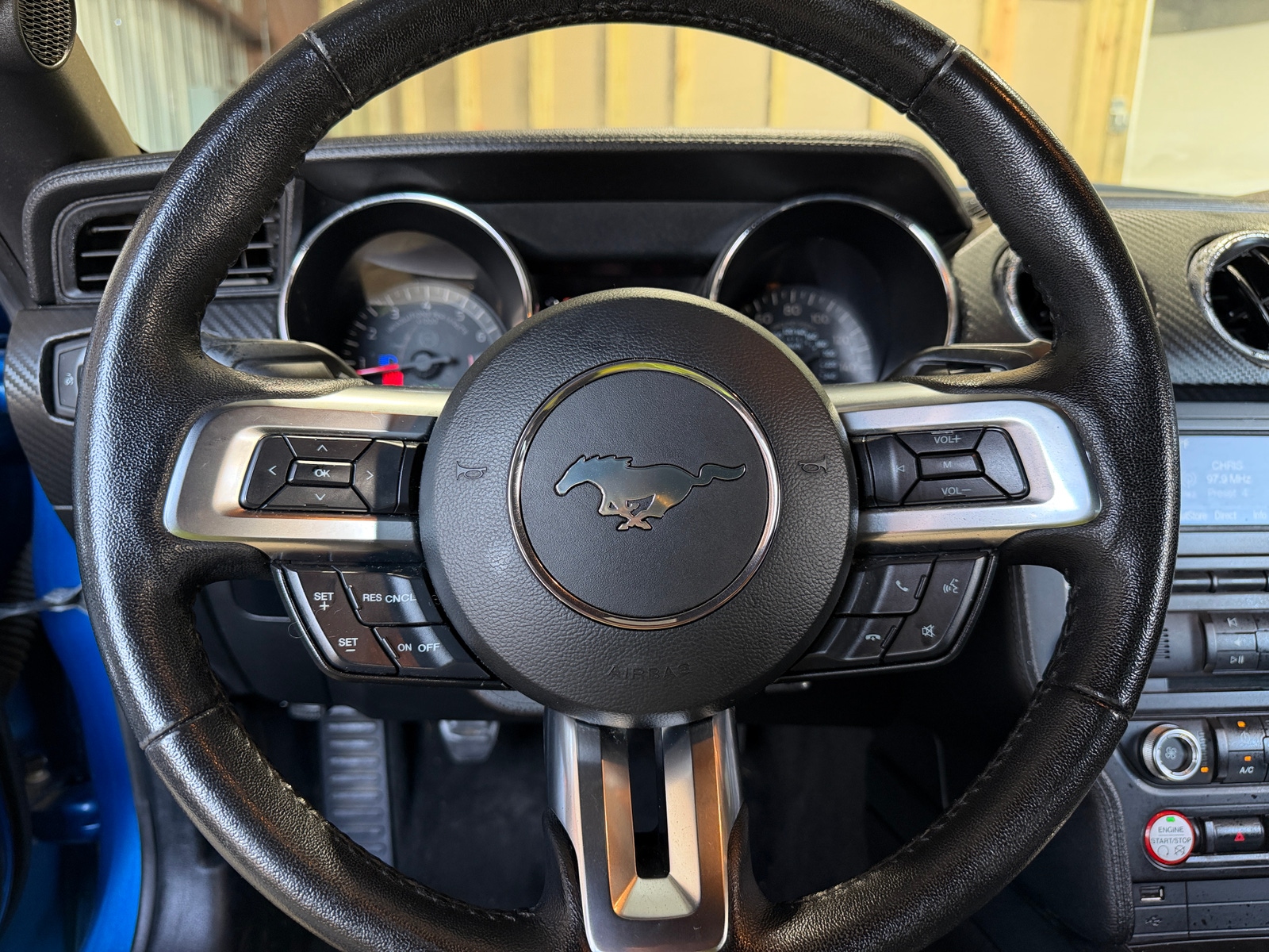Thumbnail: 2017 Ford Mustang - 4