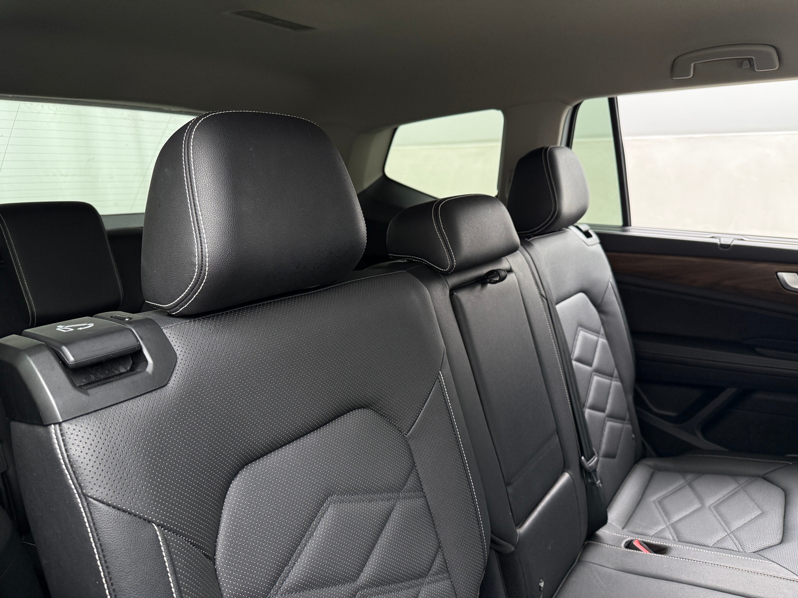 Thumbnail: 2025 Volkswagen Atlas - 5