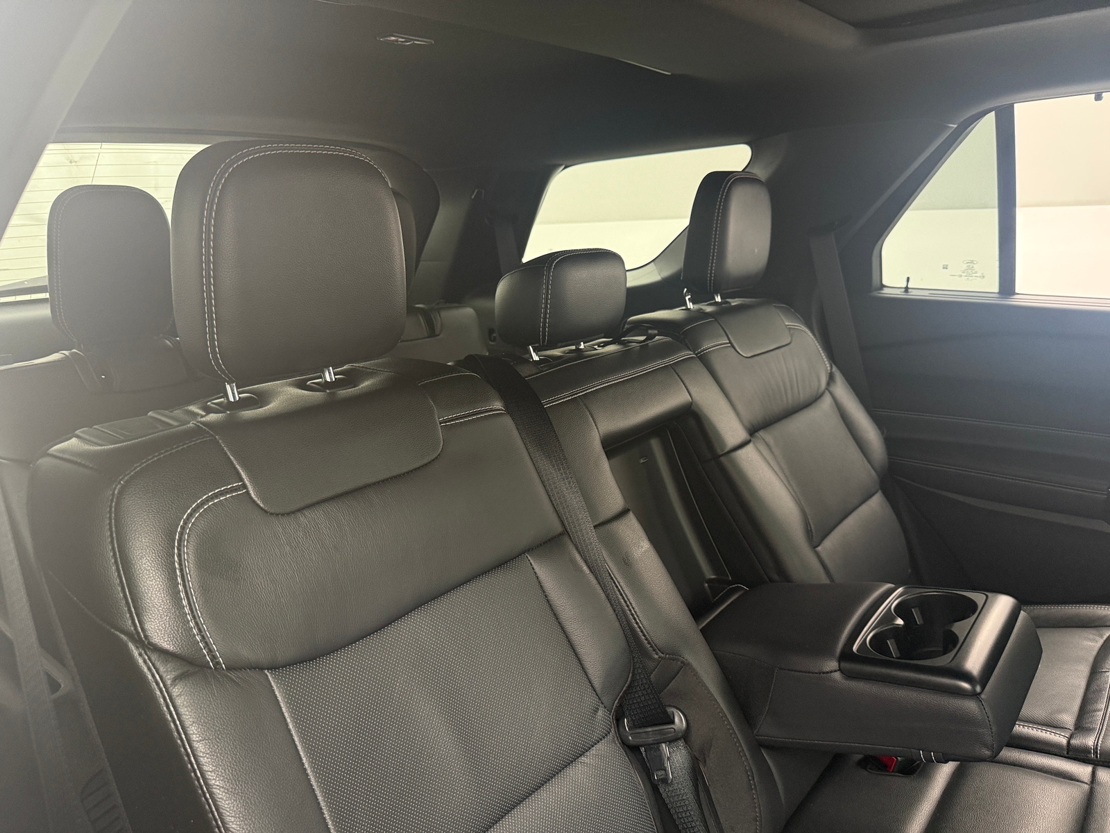 Thumbnail: 2022 Ford Explorer - 5