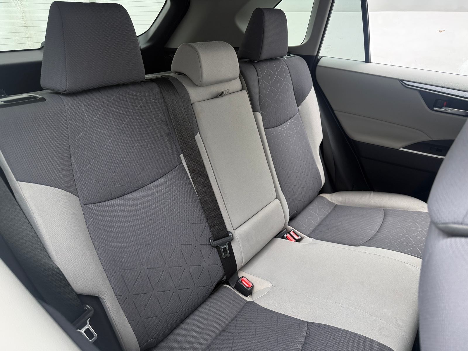 Thumbnail: 2019 Toyota RAV4 - 6