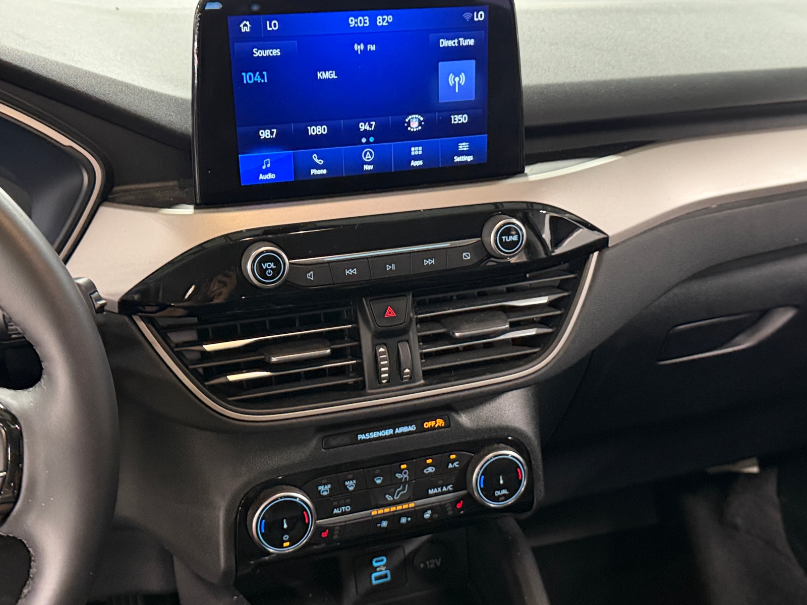 Thumbnail: 2022 Ford Escape - 3