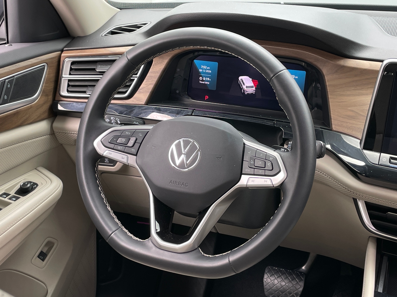 Thumbnail: 2026 Volkswagen Atlas - 4
