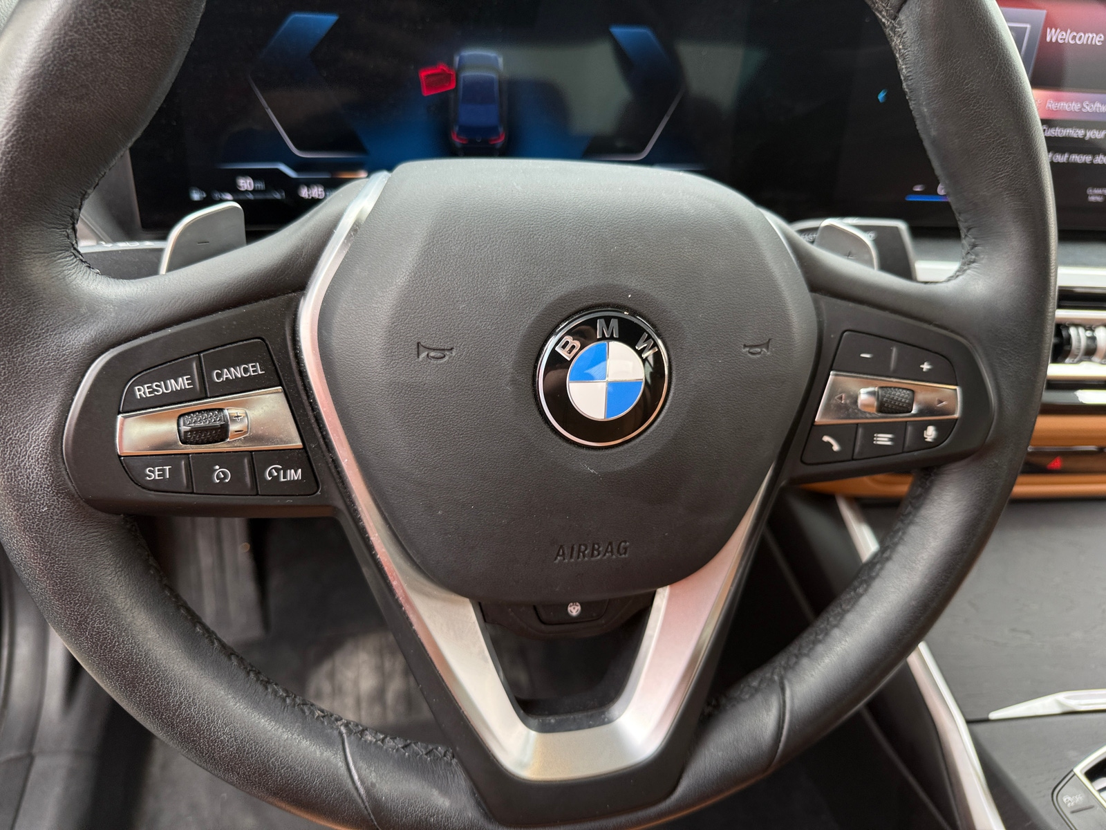 Thumbnail: 2023 BMW 3 Series - 4