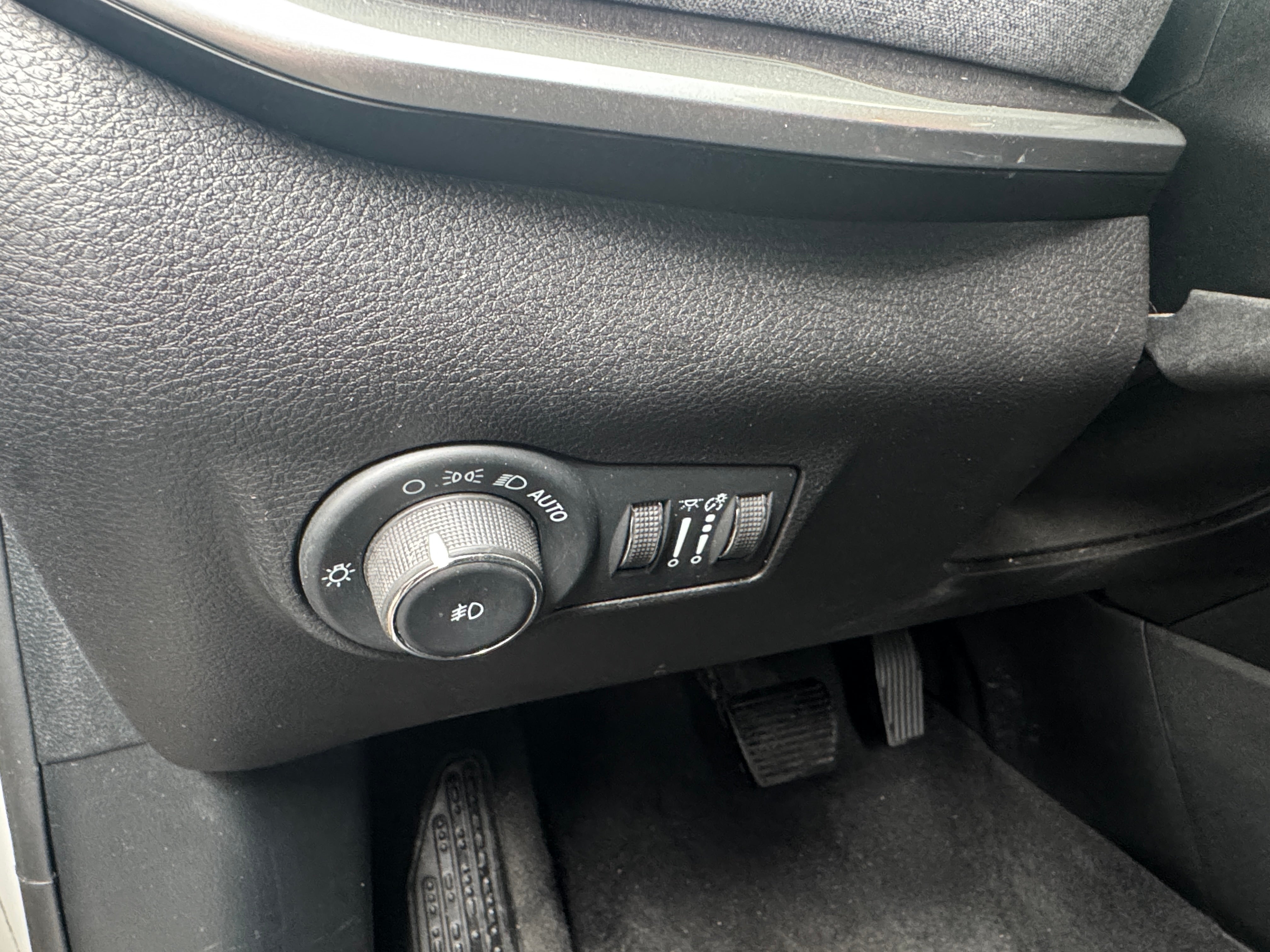 2024 Jeep Compass Latitude - Photo 2