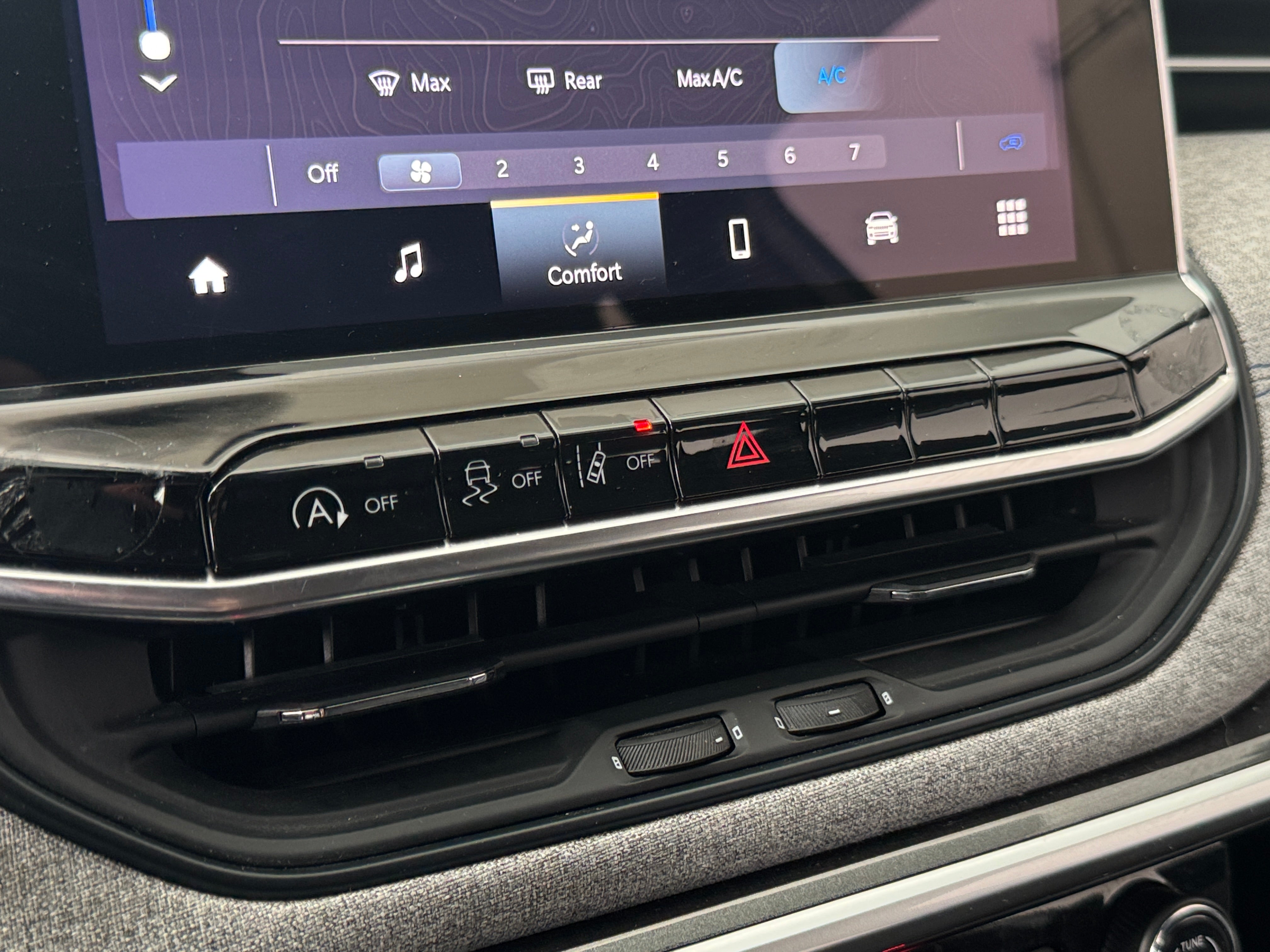 2024 Jeep Compass Latitude - Photo 11