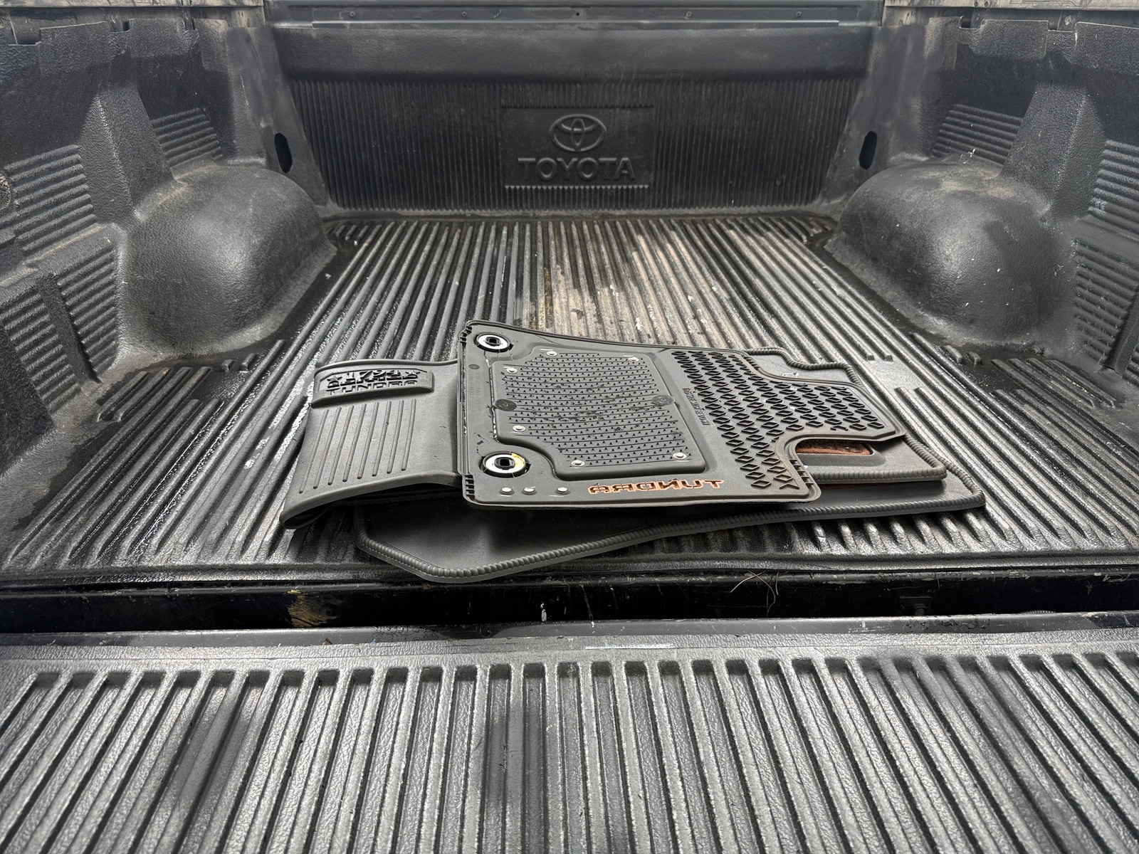 Thumbnail: 2014 Toyota Tundra - 6