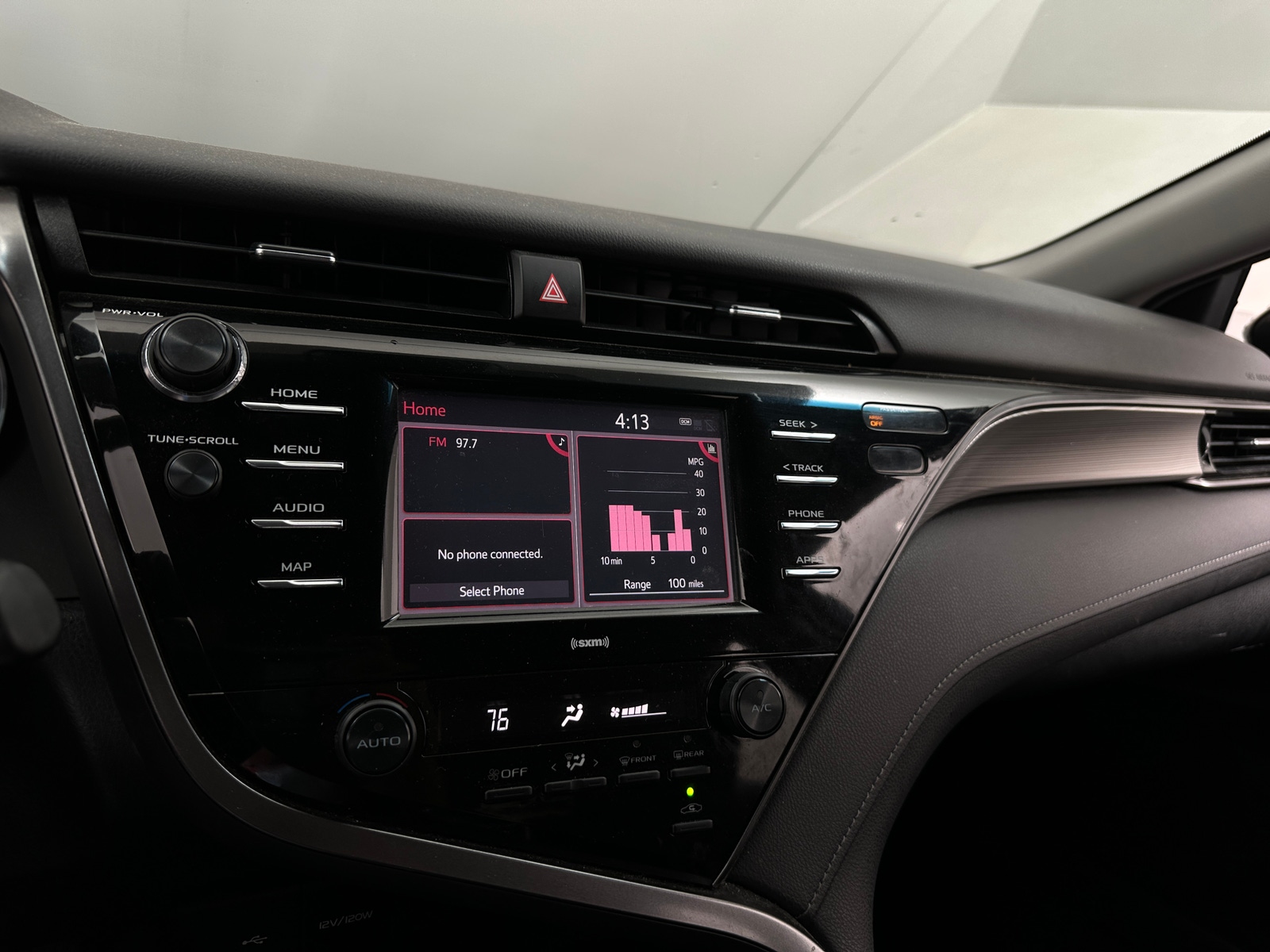 Thumbnail: 2020 Toyota Camry - 4