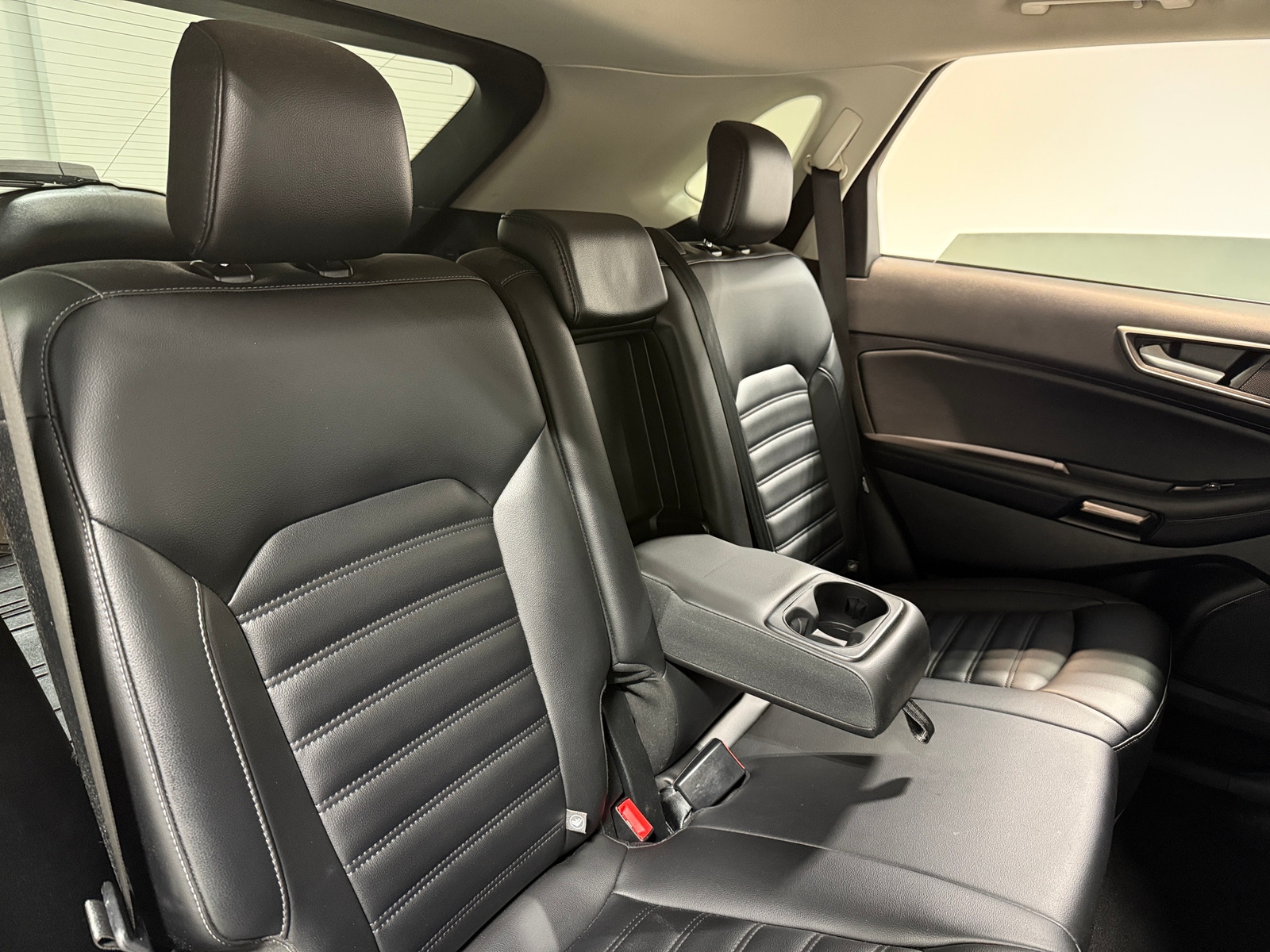 Thumbnail: 2022 Ford Edge - 5