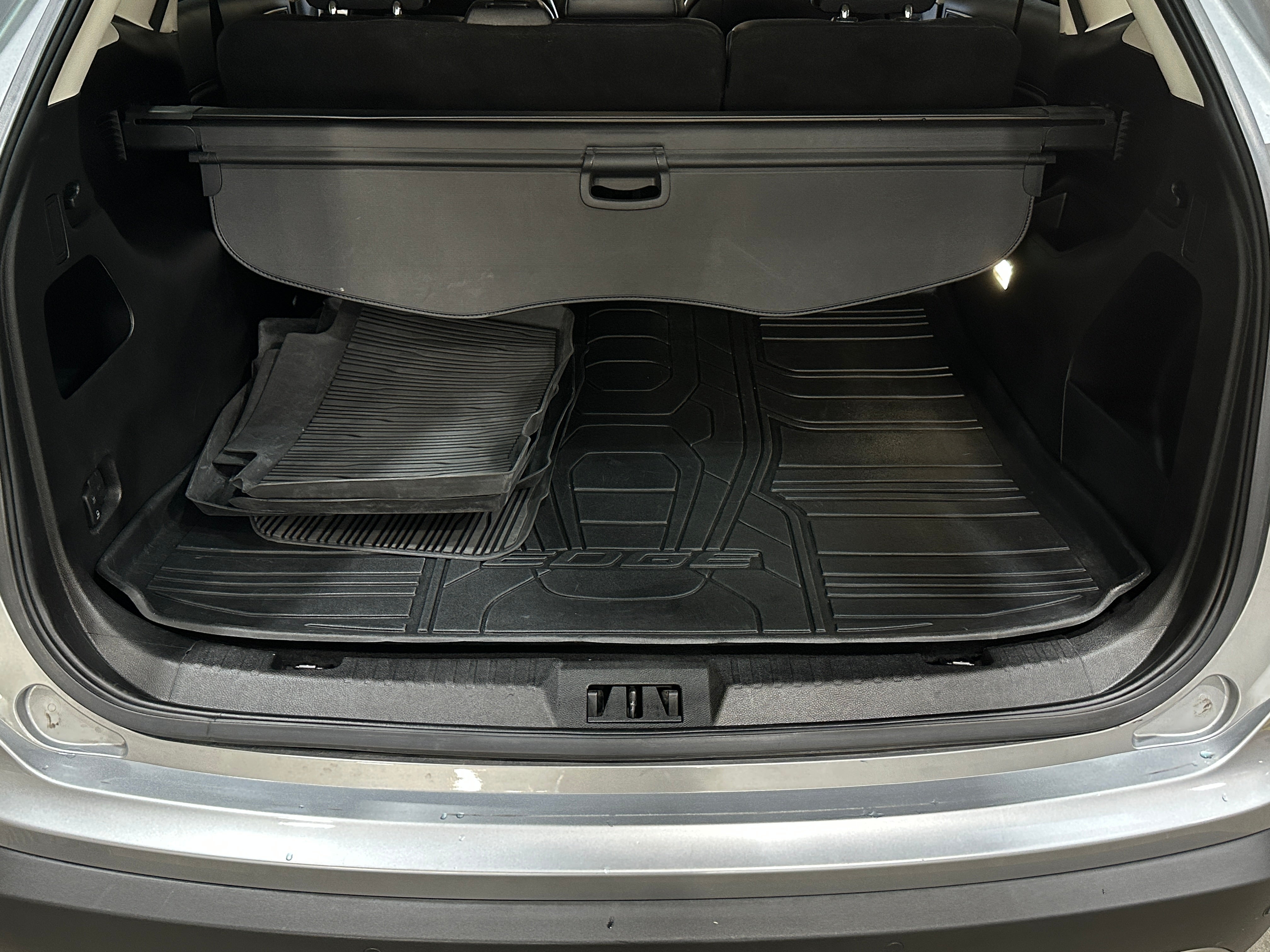 Used 2022 Ford Edge SEL with VIN 2FMPK4J95NBA54456 for sale in Pewaukee, WI