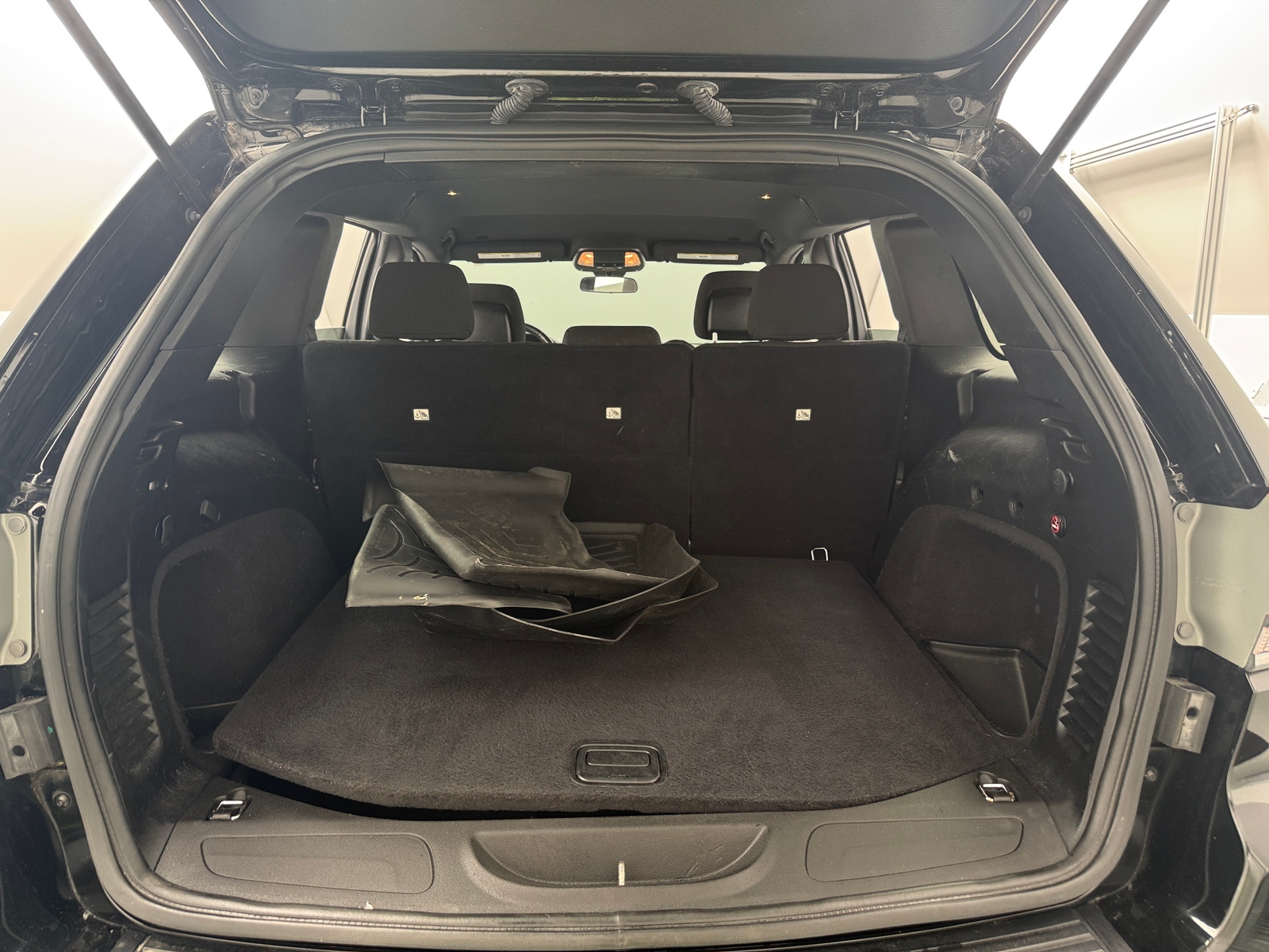 Thumbnail: 2019 Jeep Grand Cherokee - 7