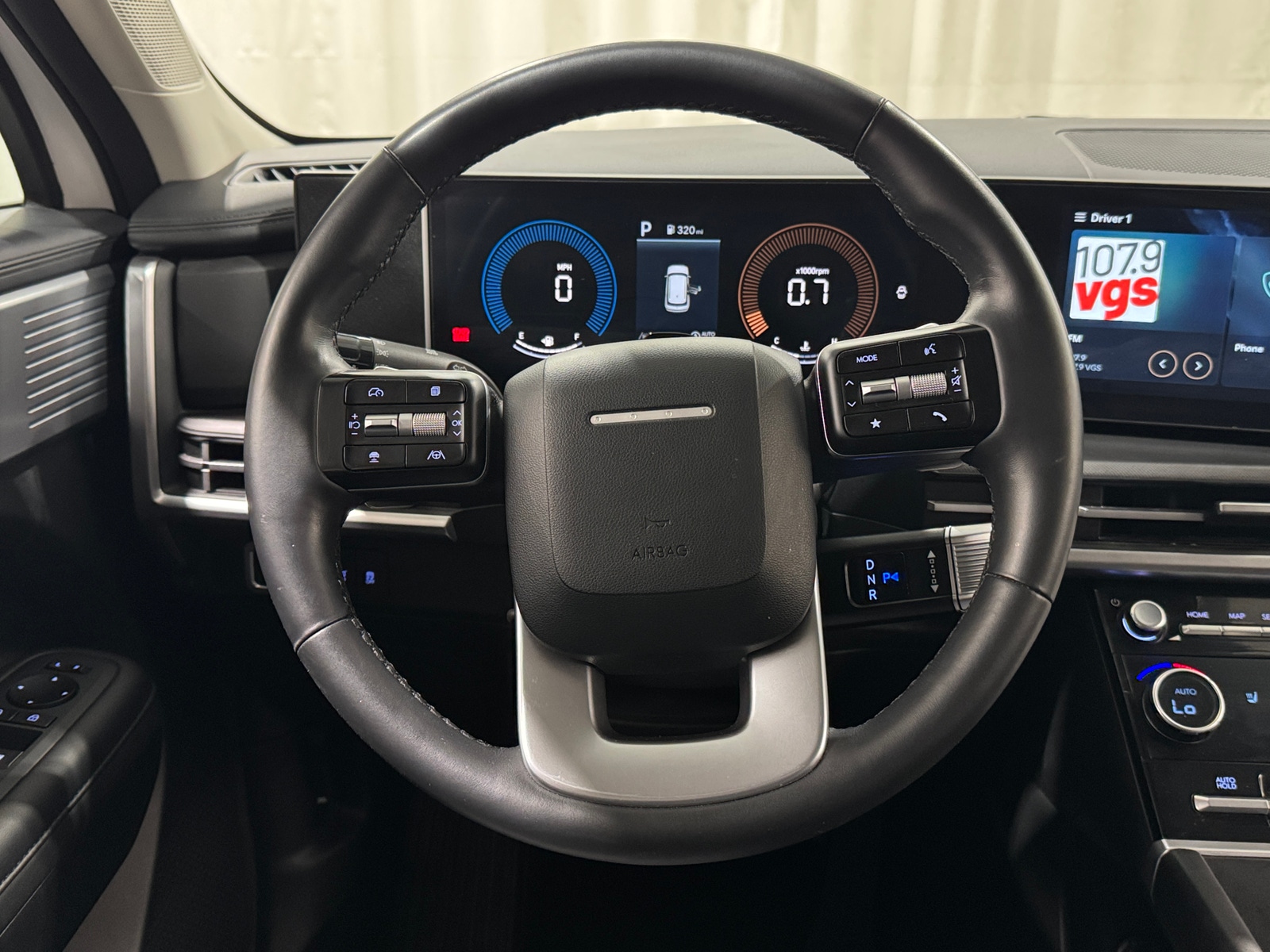 Thumbnail: 2026 Hyundai Santa Fe - 4