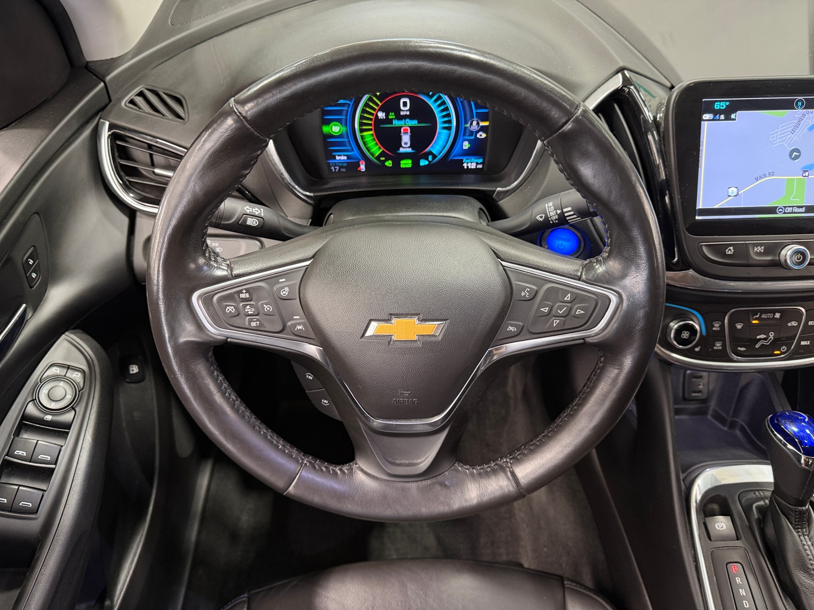 Thumbnail: 2018 Chevrolet Volt - 4