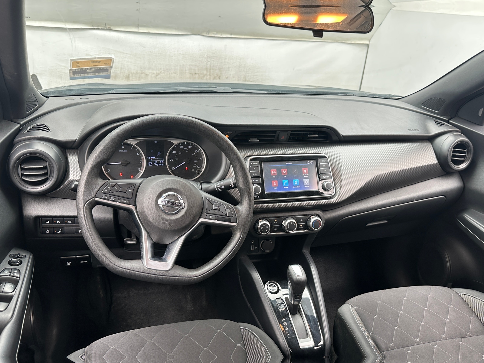 Thumbnail: 2020 Nissan Kicks - 3