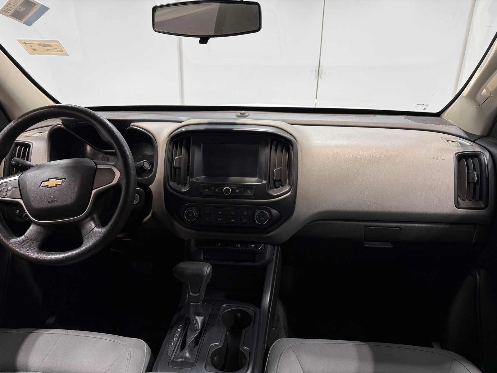 Thumbnail: 2018 Chevrolet Colorado - 3