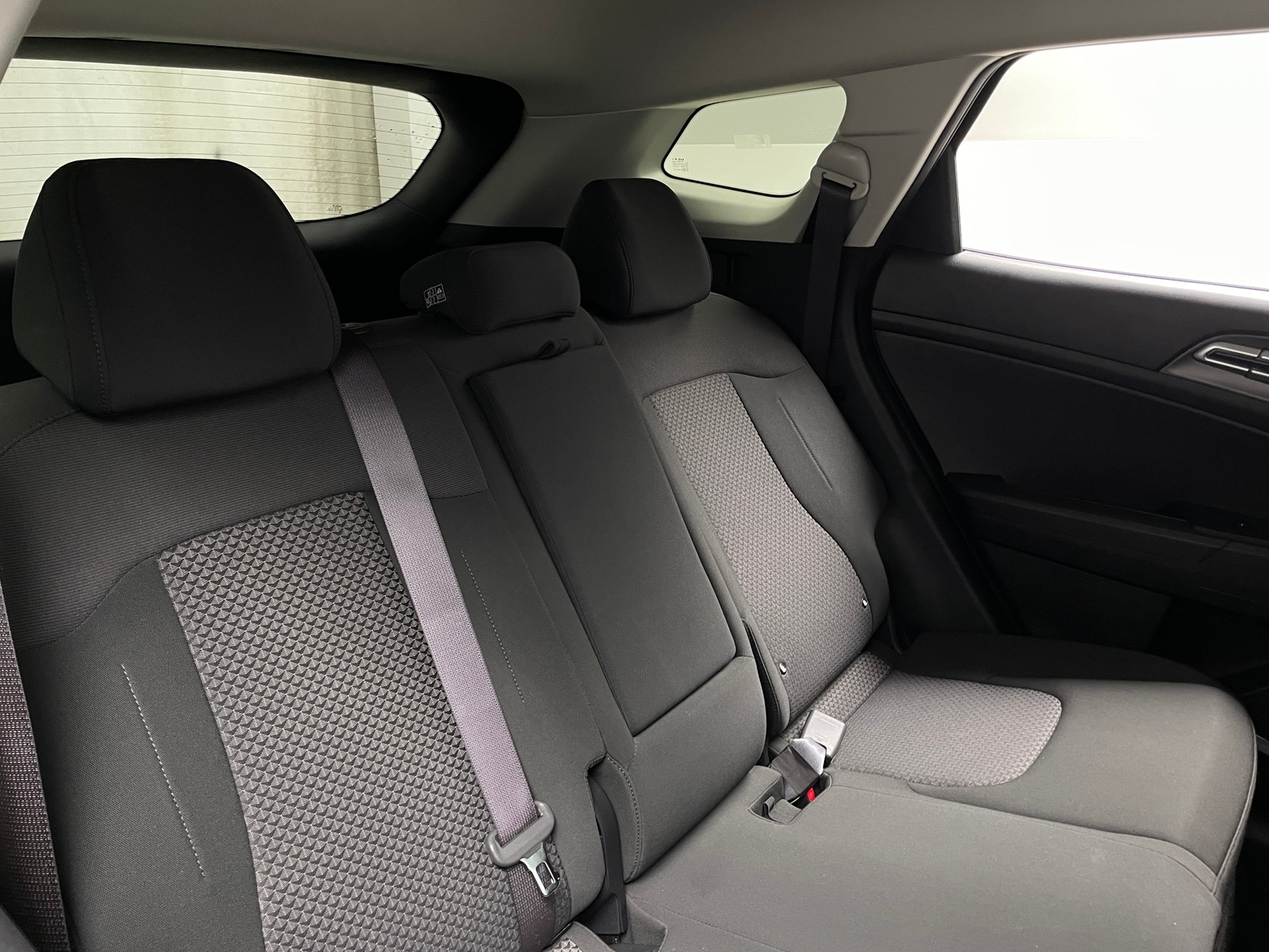 Thumbnail: 2026 Kia Sportage - 6