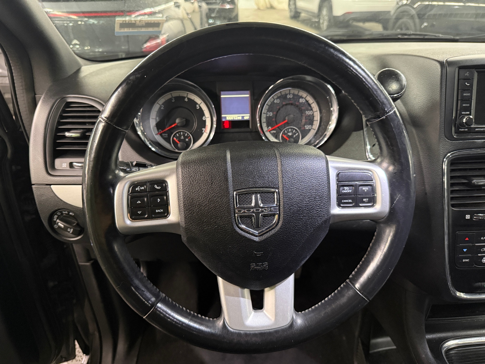 Thumbnail: 2019 Dodge Grand Caravan - 4