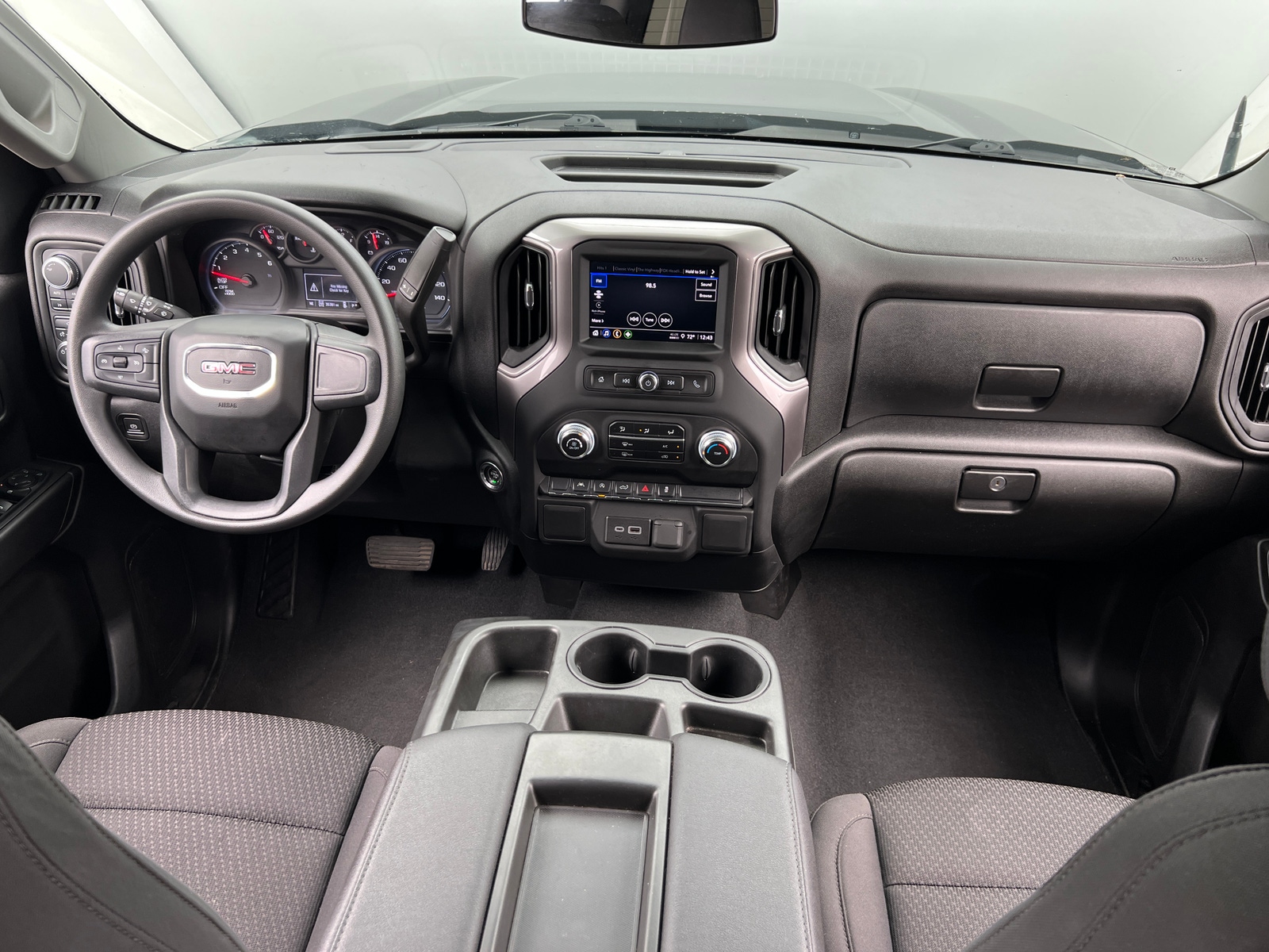 Thumbnail: 2023 GMC Sierra 1500 - 3