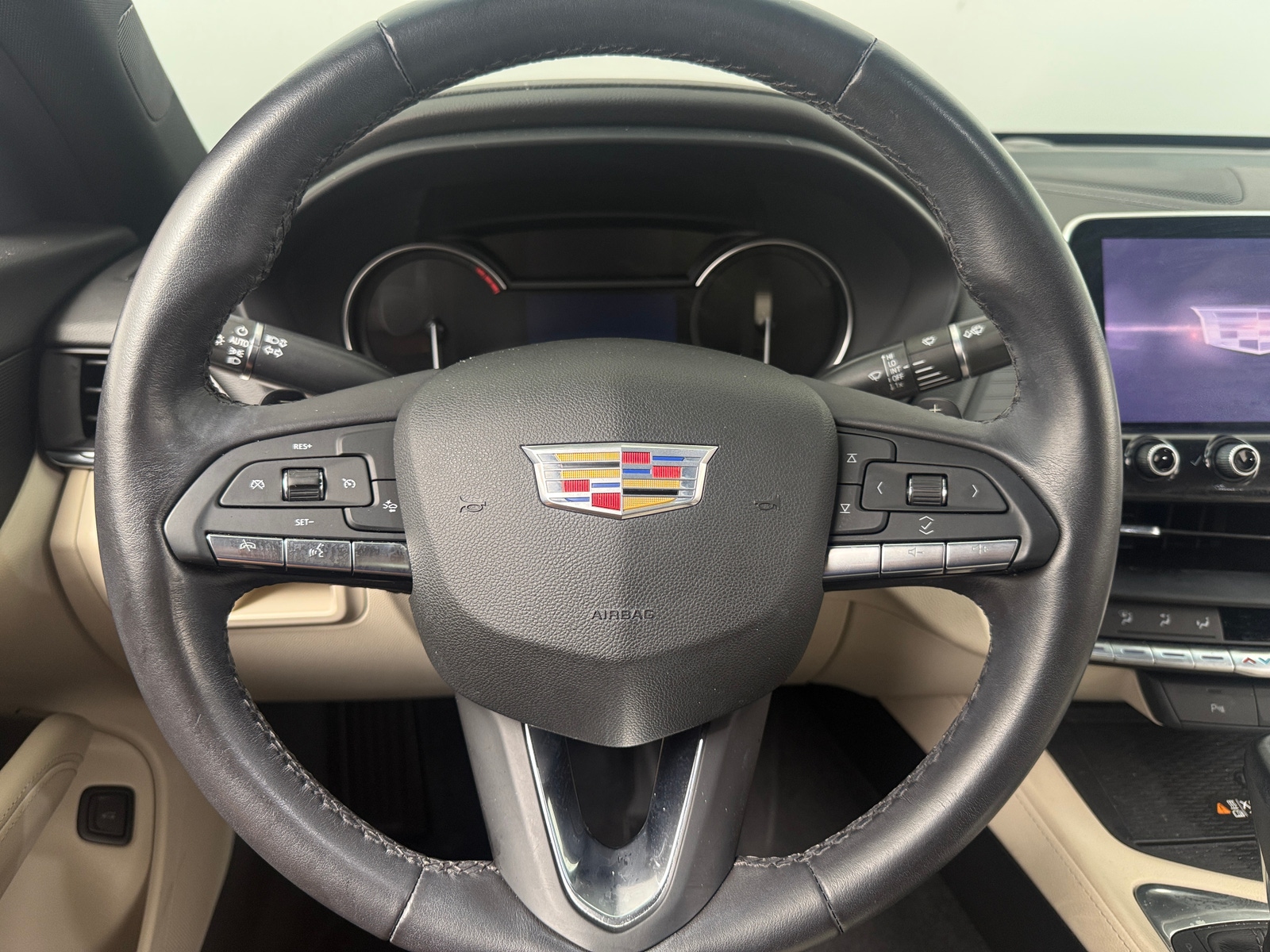 Thumbnail: 2023 Cadillac CT4 - 4