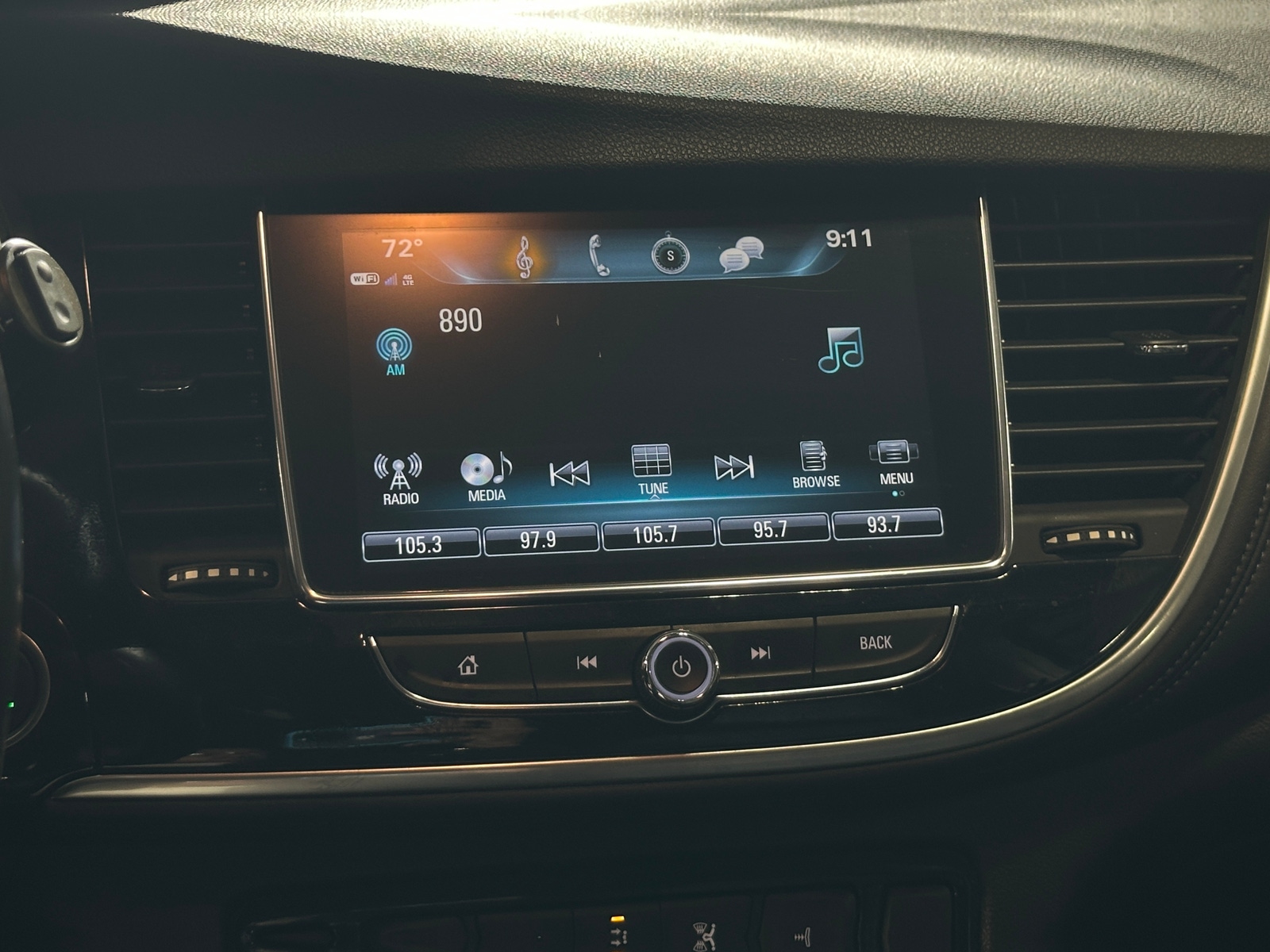 Thumbnail: 2019 Buick Encore - 3