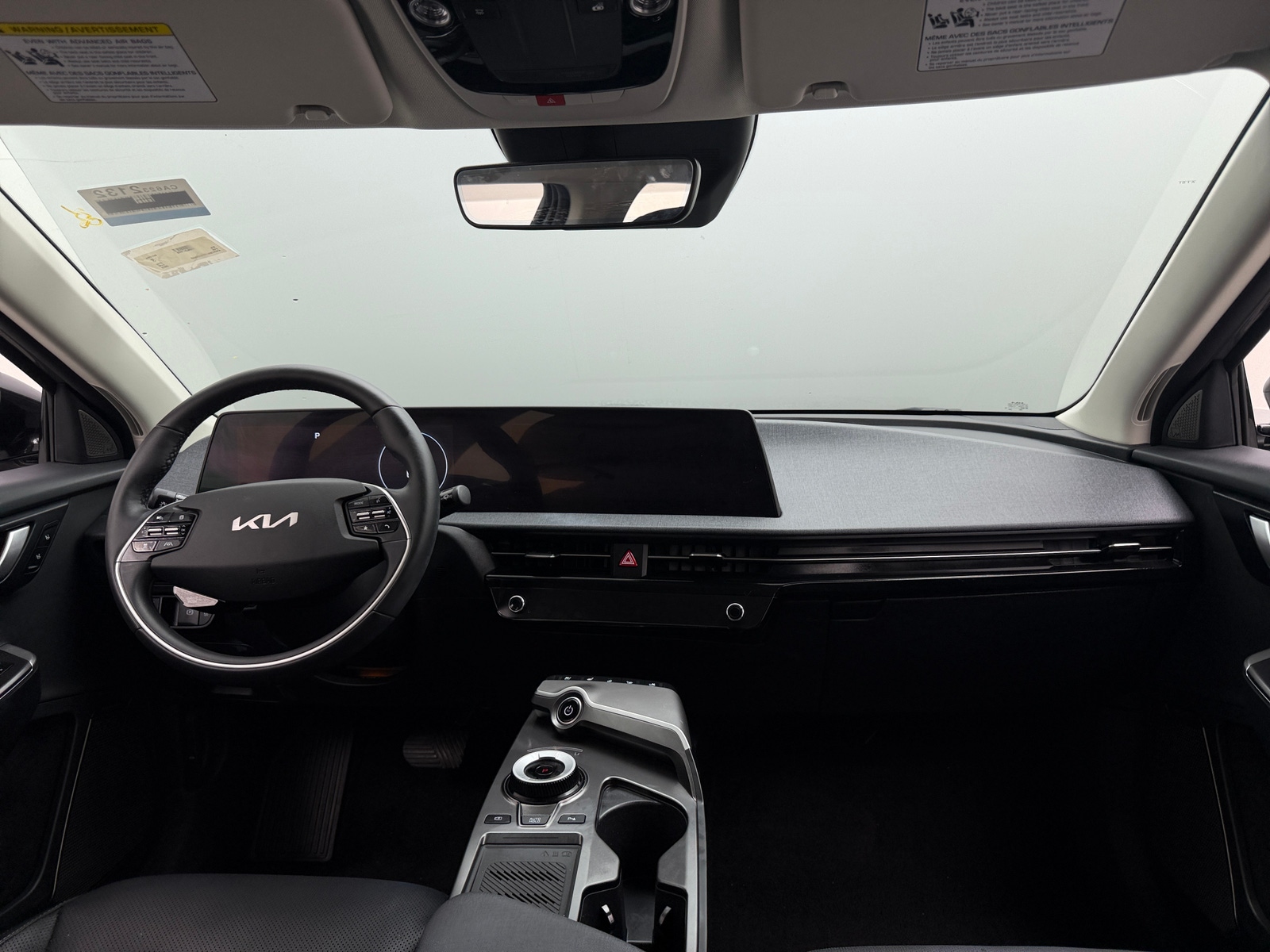 Thumbnail: 2023 Kia EV6 - 2