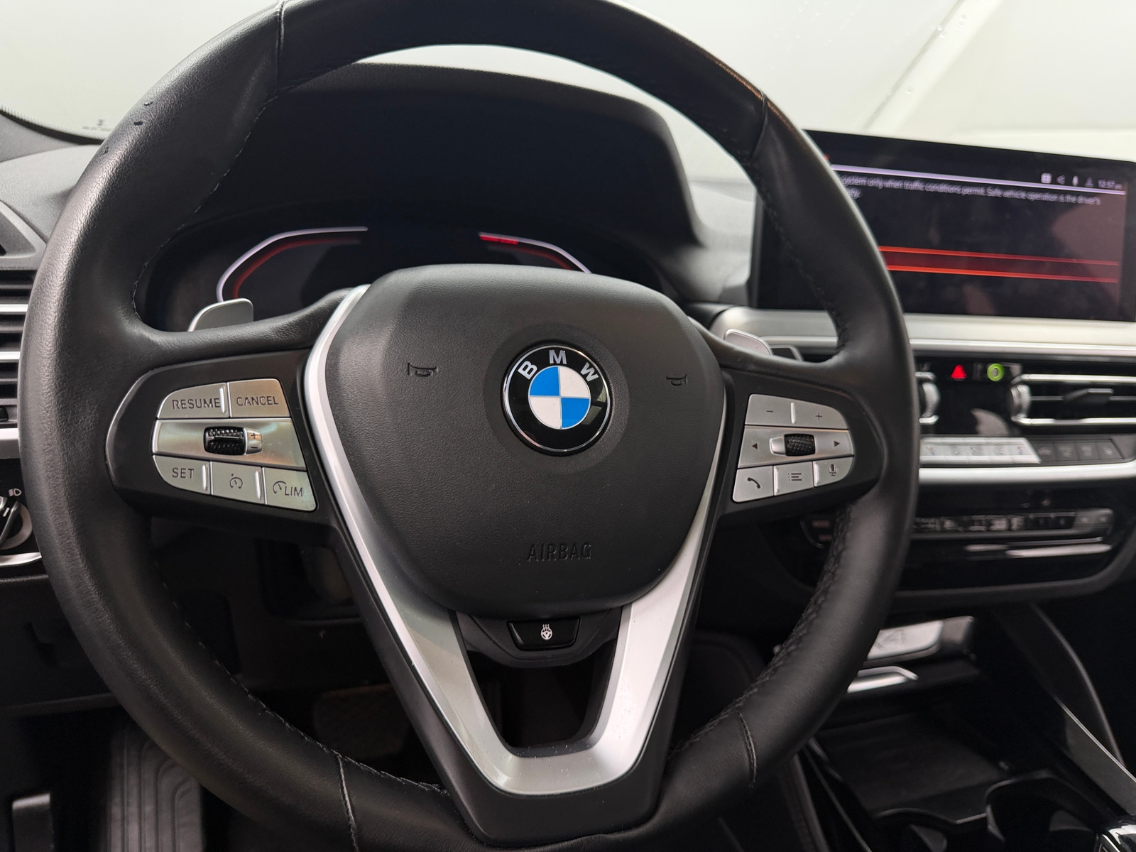 Thumbnail: 2023 BMW X4 - 4