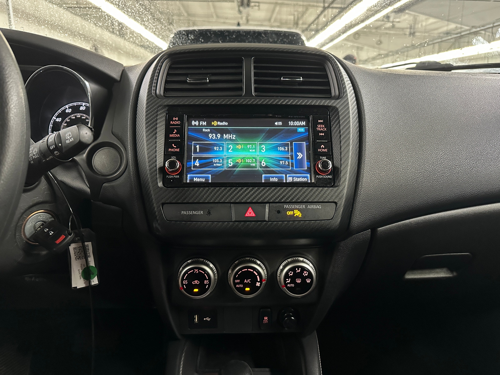 Thumbnail: 2025 Mitsubishi Outlander Sport - 4