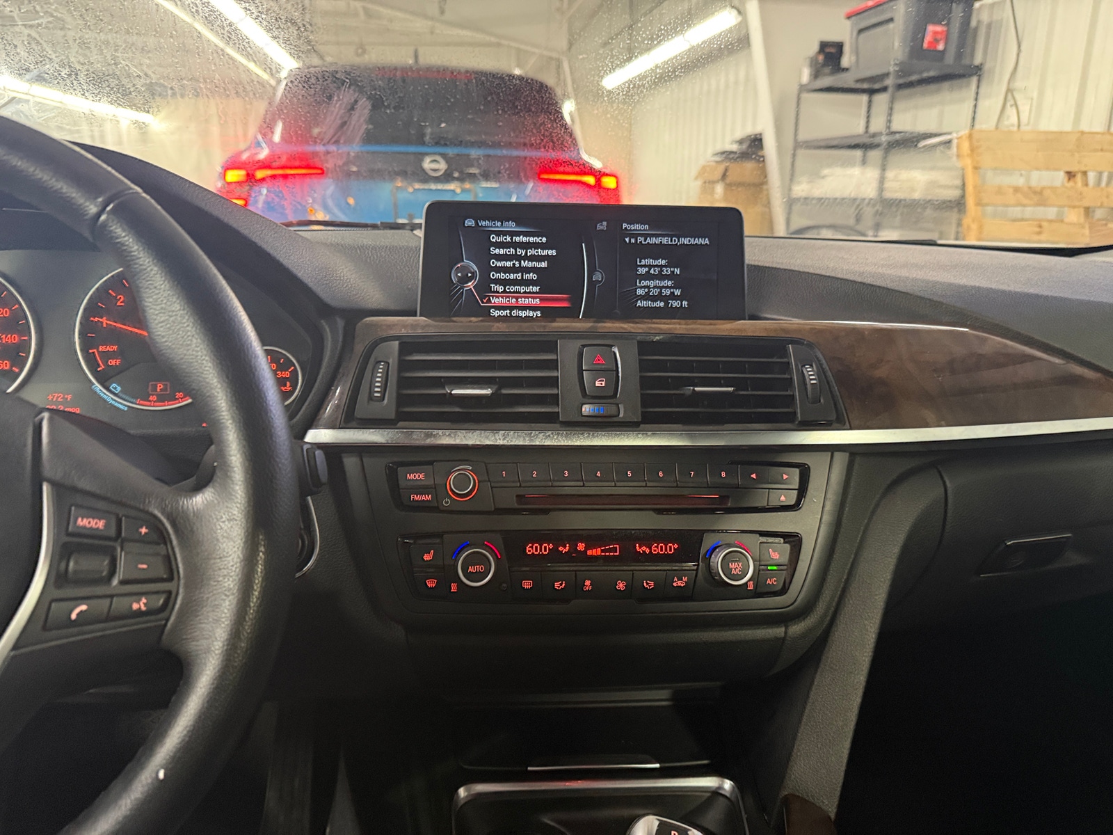 Thumbnail: 2015 BMW 3 Series - 3