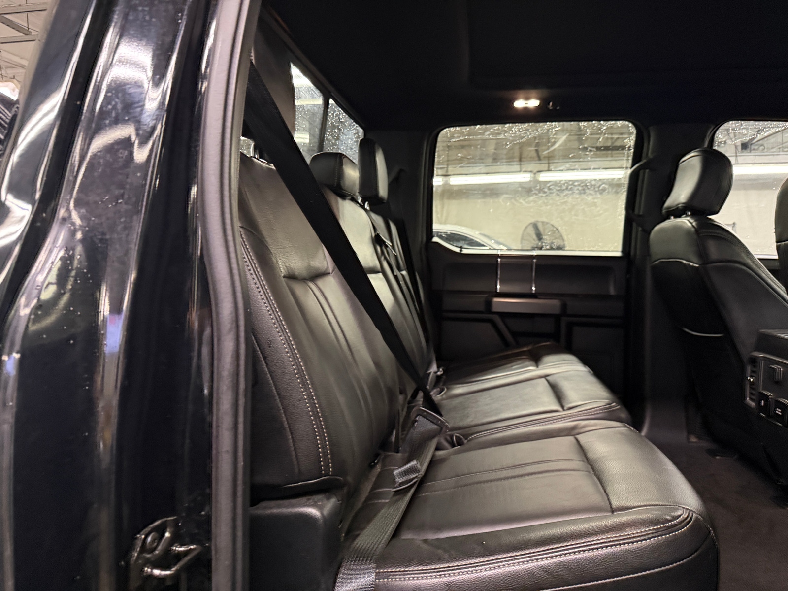 Thumbnail: 2018 Ford Econoline - 6