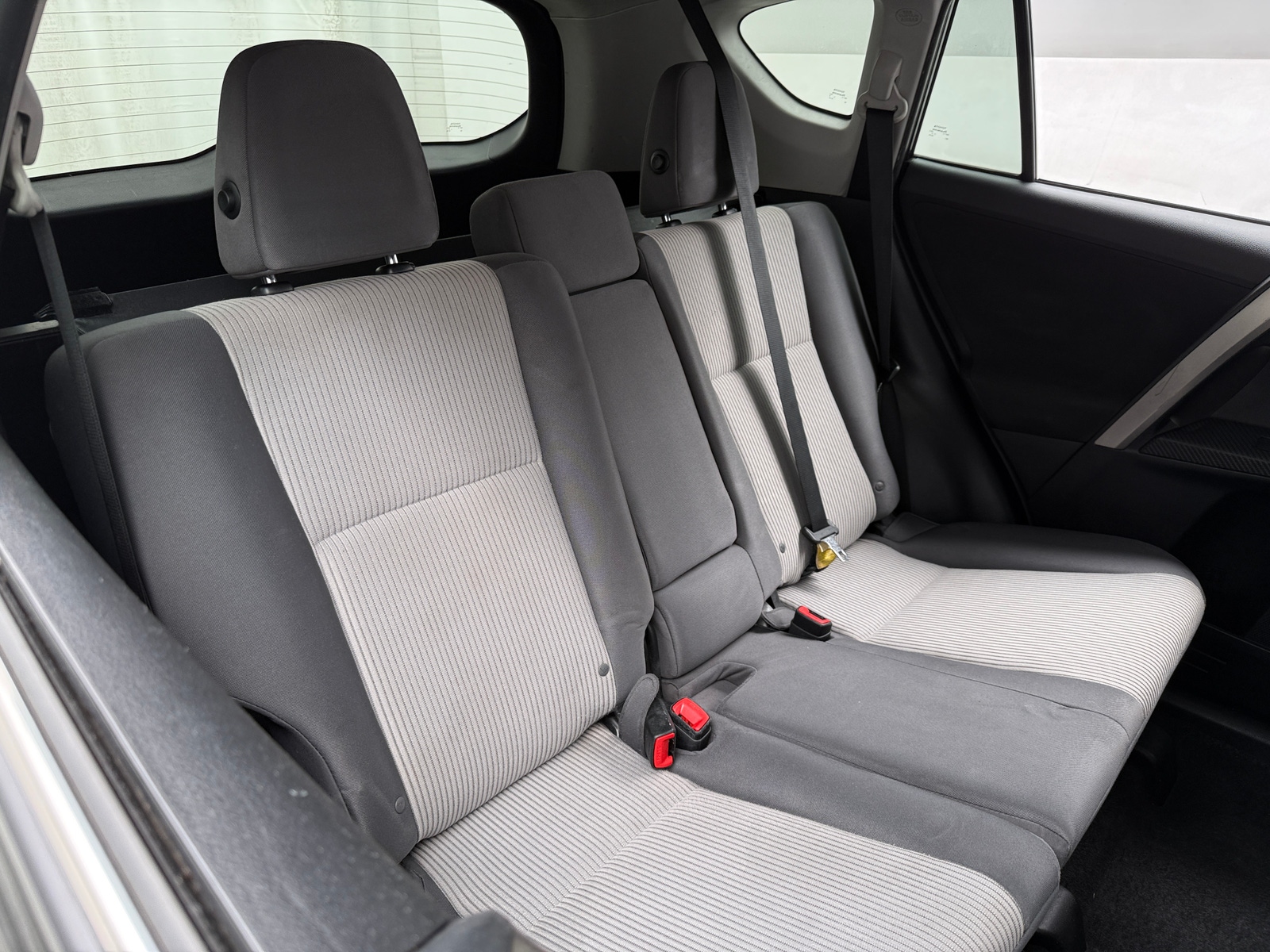Thumbnail: 2015 Toyota RAV4 - 6